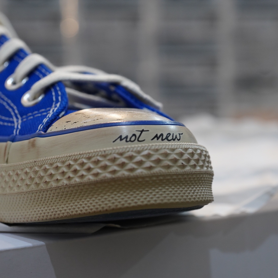 Converse x Ader Error Chuck 70 Ox Imperial Blue 착용 스타일 - 3