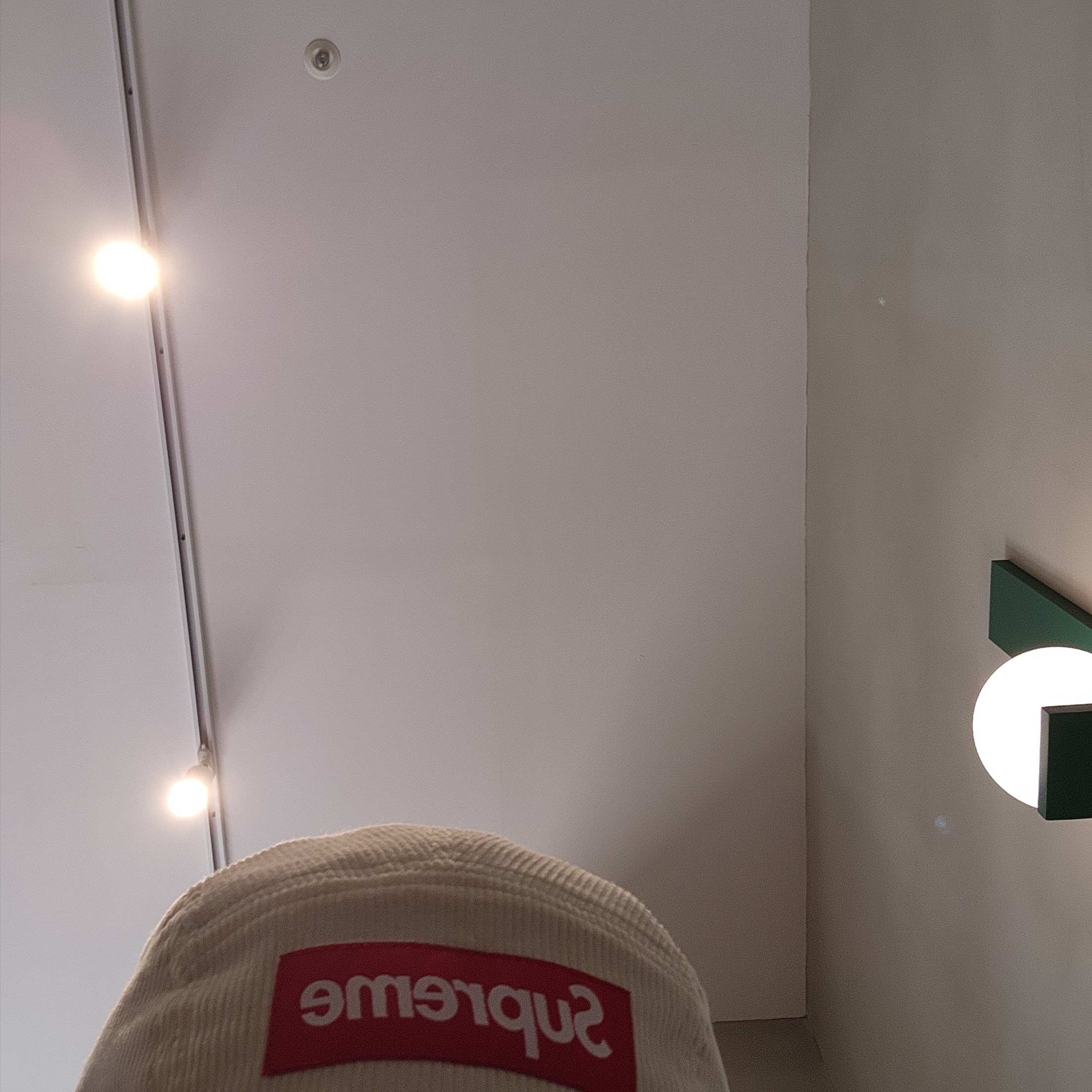 Supreme Corduroy Camp Cap White - 22FW 착용 스타일