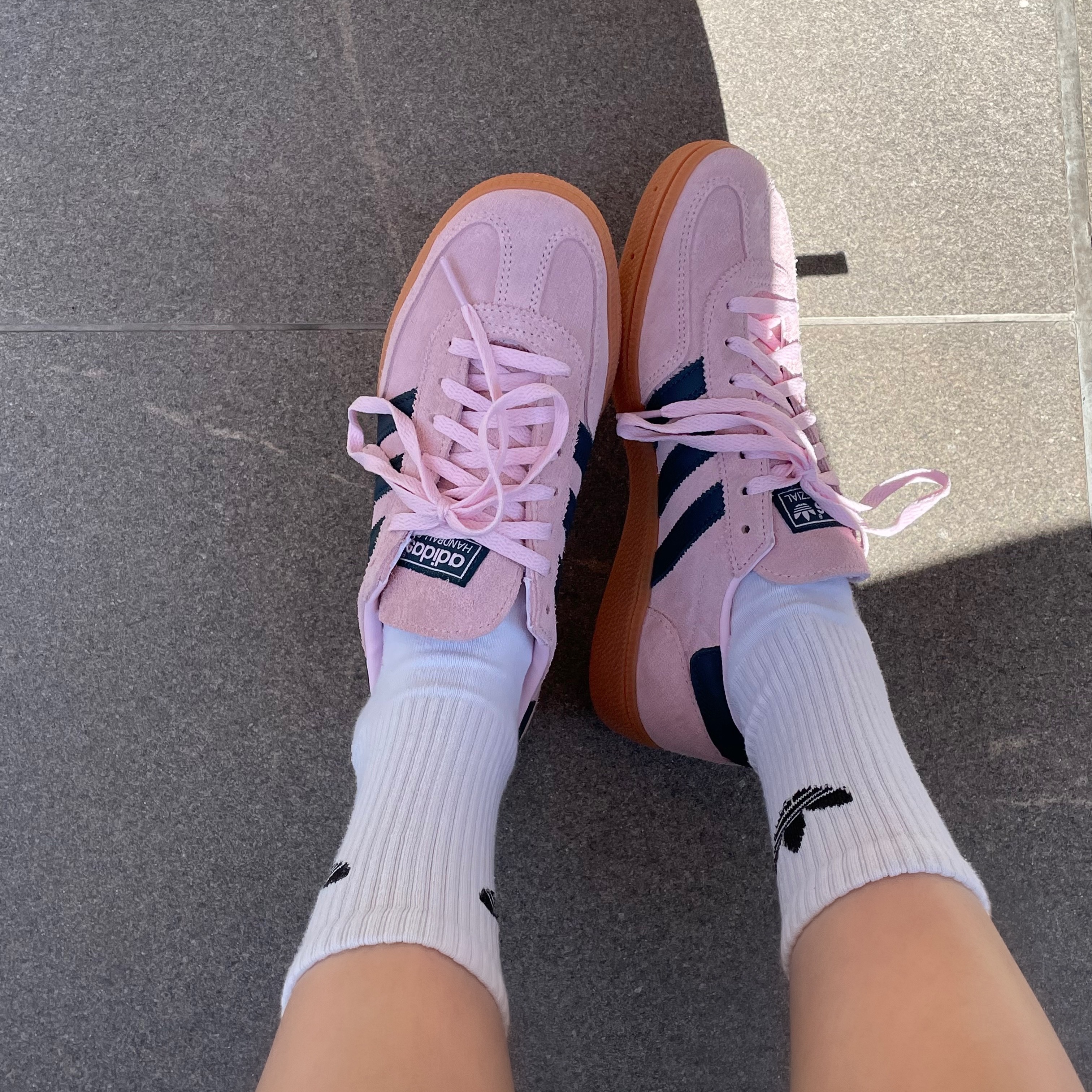 (W) Adidas Spezial Handball Clear Pink 착용 스타일