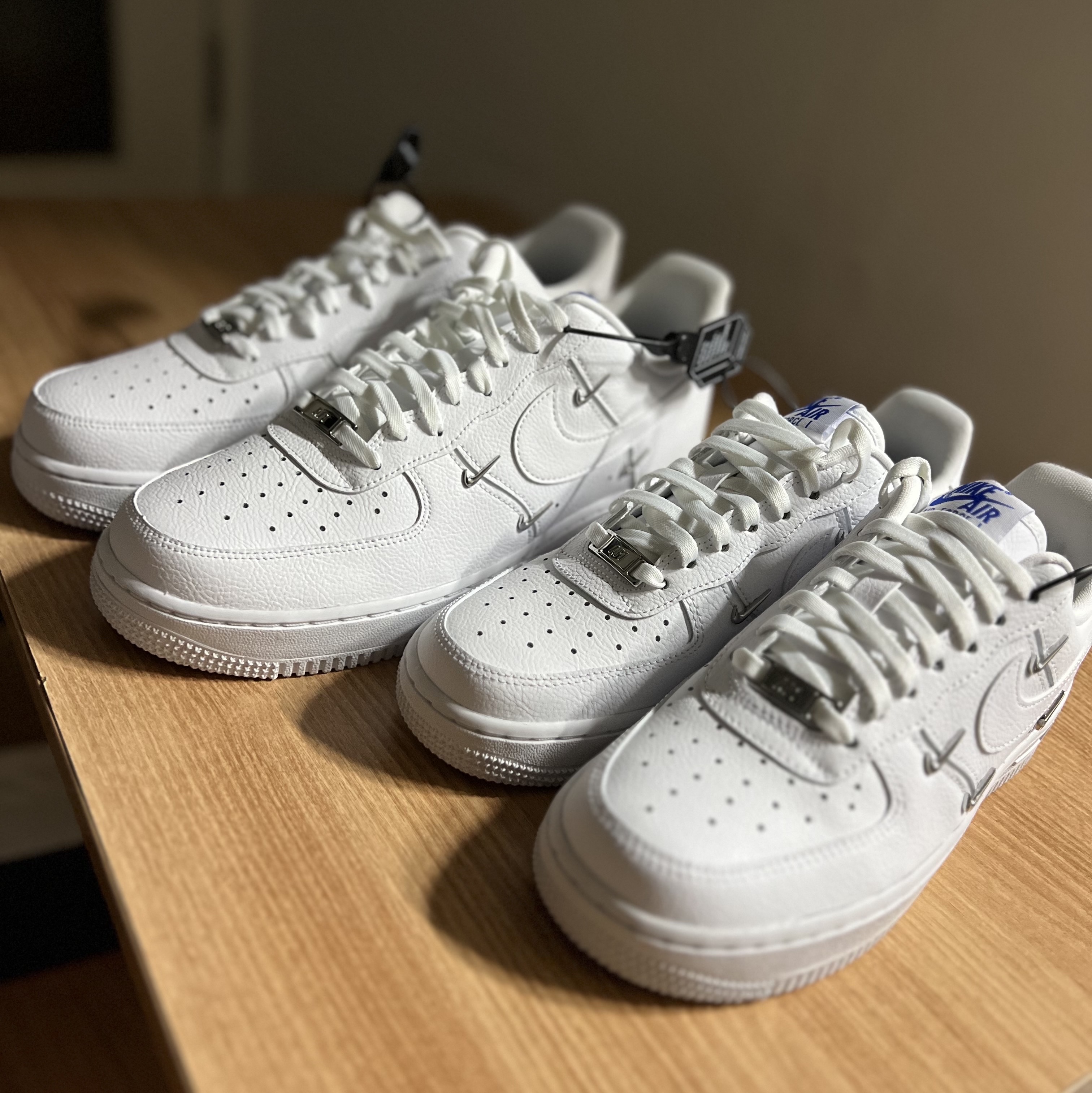(W) Nike Air Force 1 Low '07 LX Chrome Luxe 착용 스타일