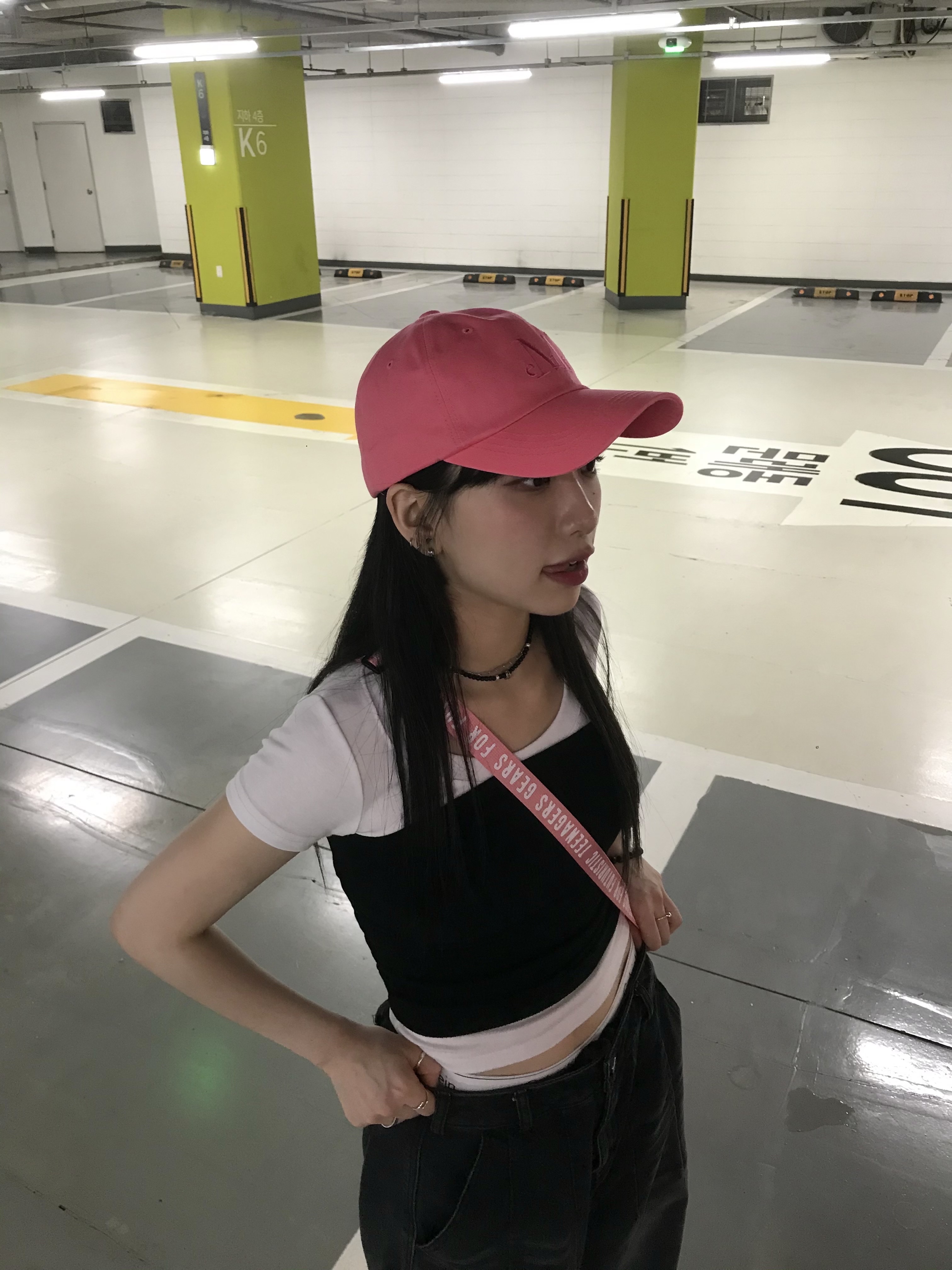 Human Made Military Pouch #1 Pink 착용 스타일 - 2