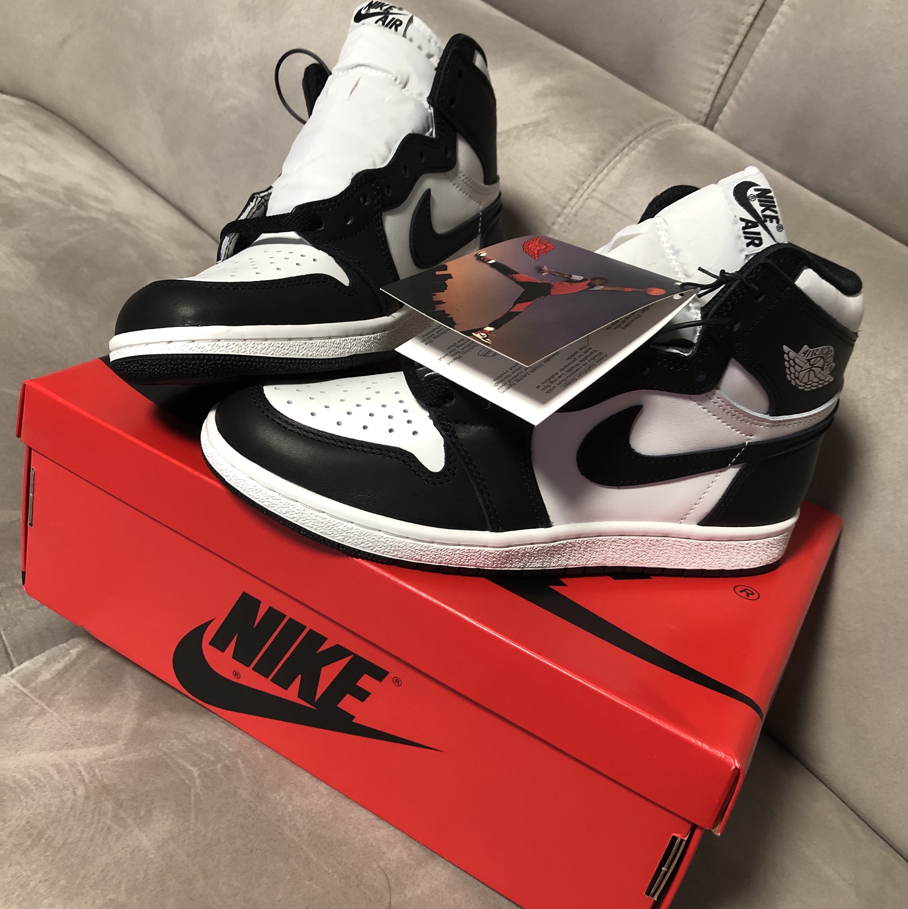 Jordan 1 High 85 Black White 착용 스타일