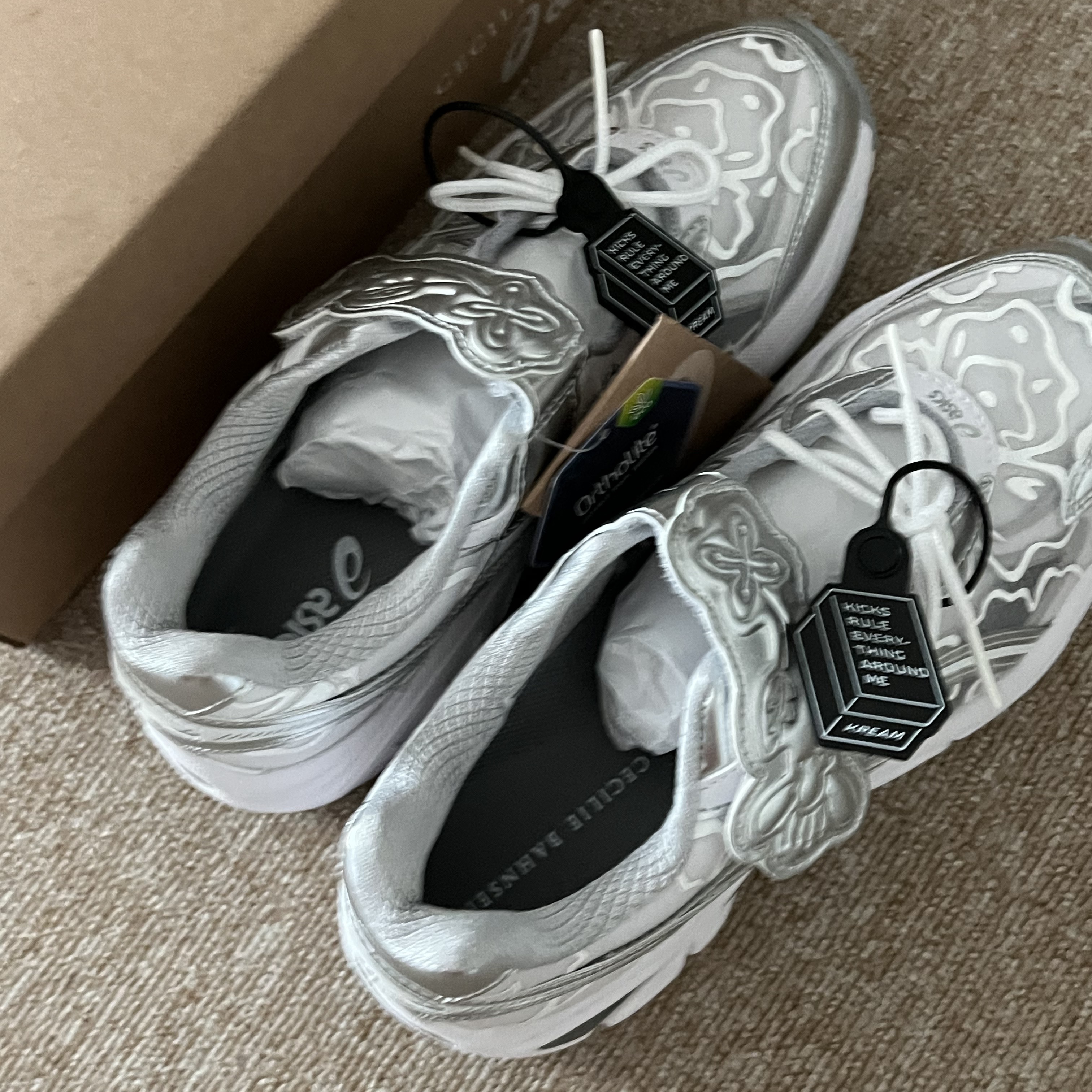 Asics x Cecilie Bahnsen GT-2160 White 착용 스타일 - 1