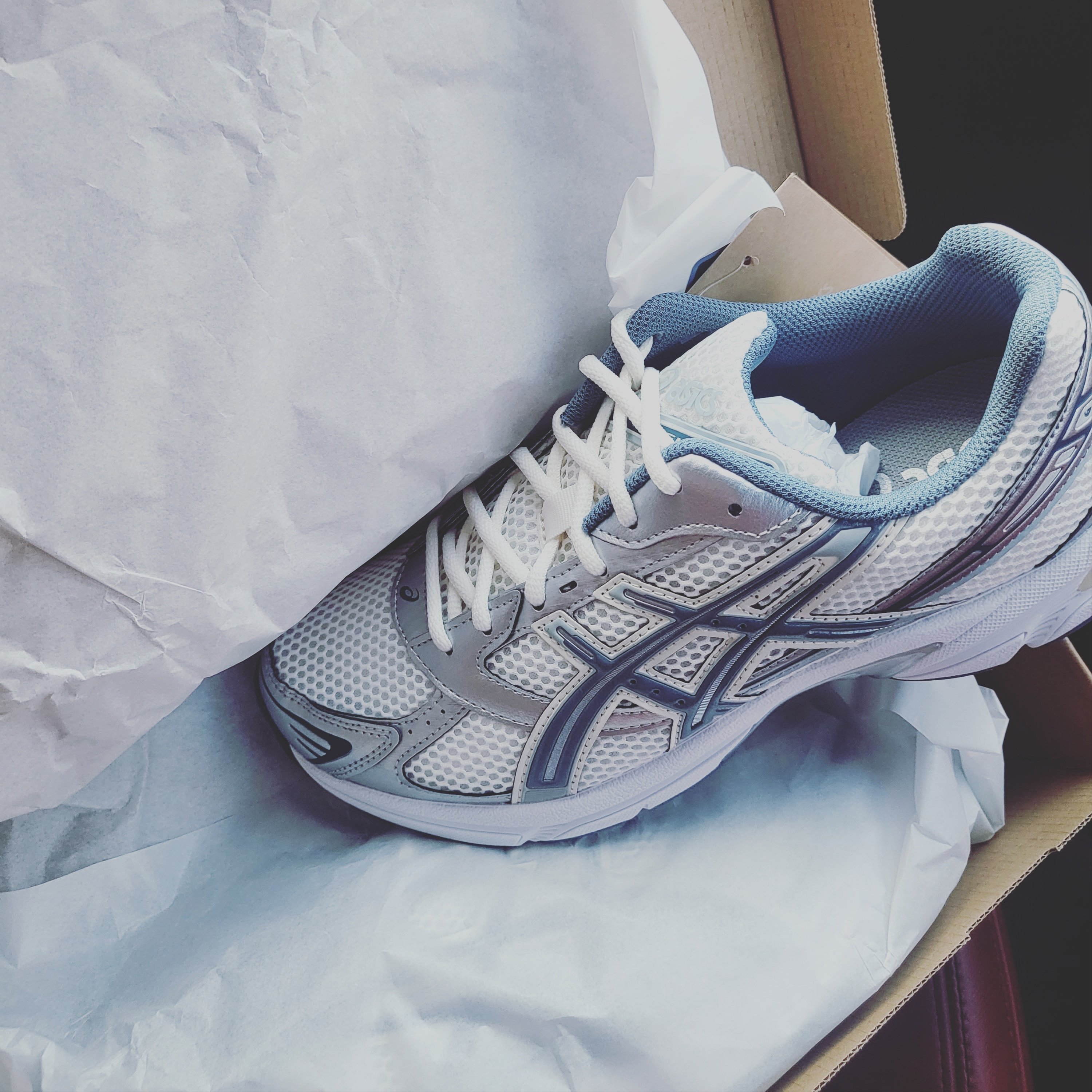 Asics Gel-1130 Cream Ironclad 착용 스타일 - 1