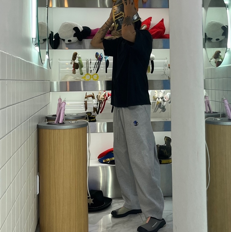 Salomon RX Slide 3.0 Pewter, Zara x Ader Error Jogger Pants Grey 착용 스타일