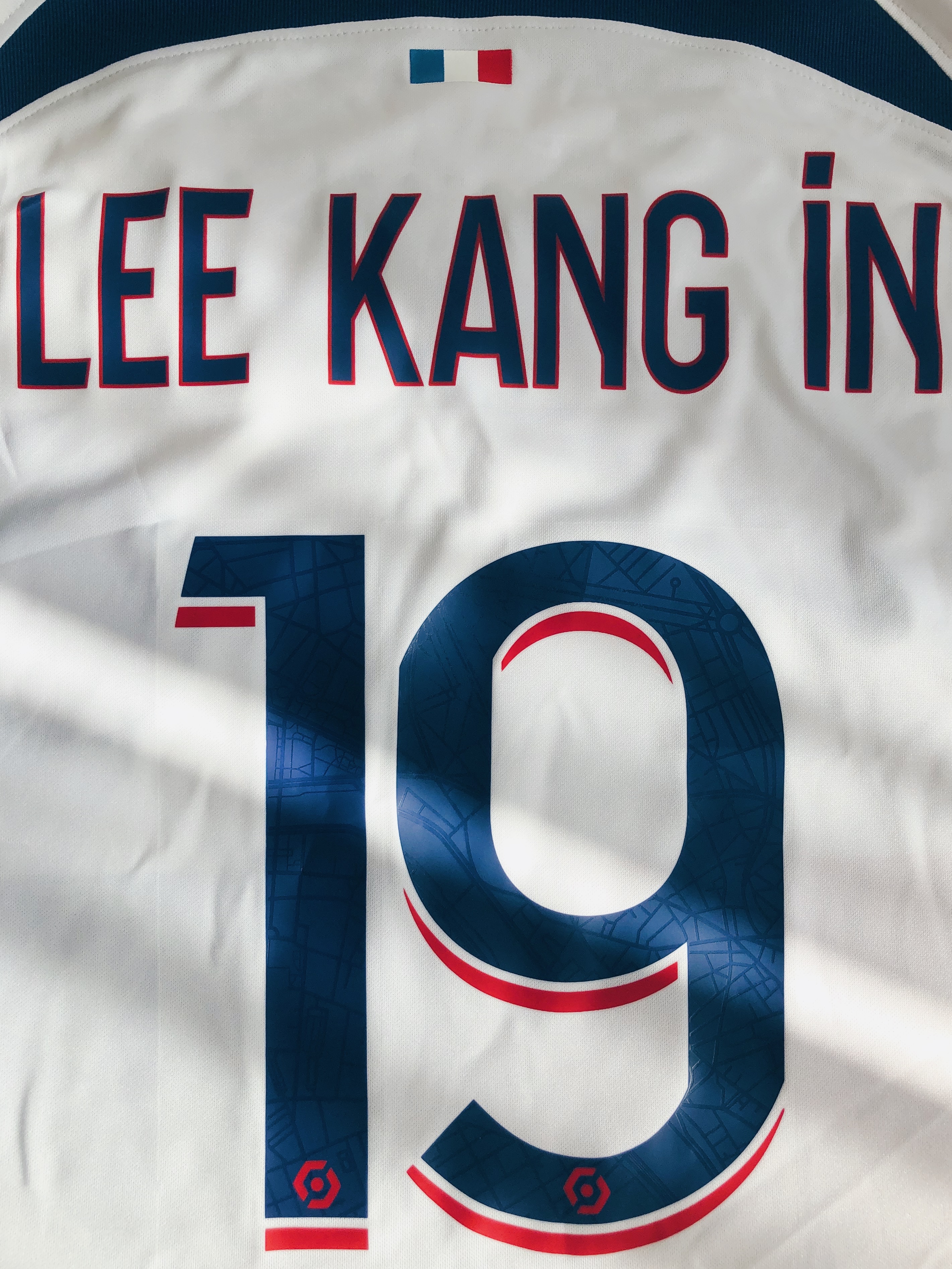 Nike Paris Saint-Germain 2023/24 Dri-Fit Stadium Away Jersey White Midnight Navy (Non Marking Ver.) 착용 스타일