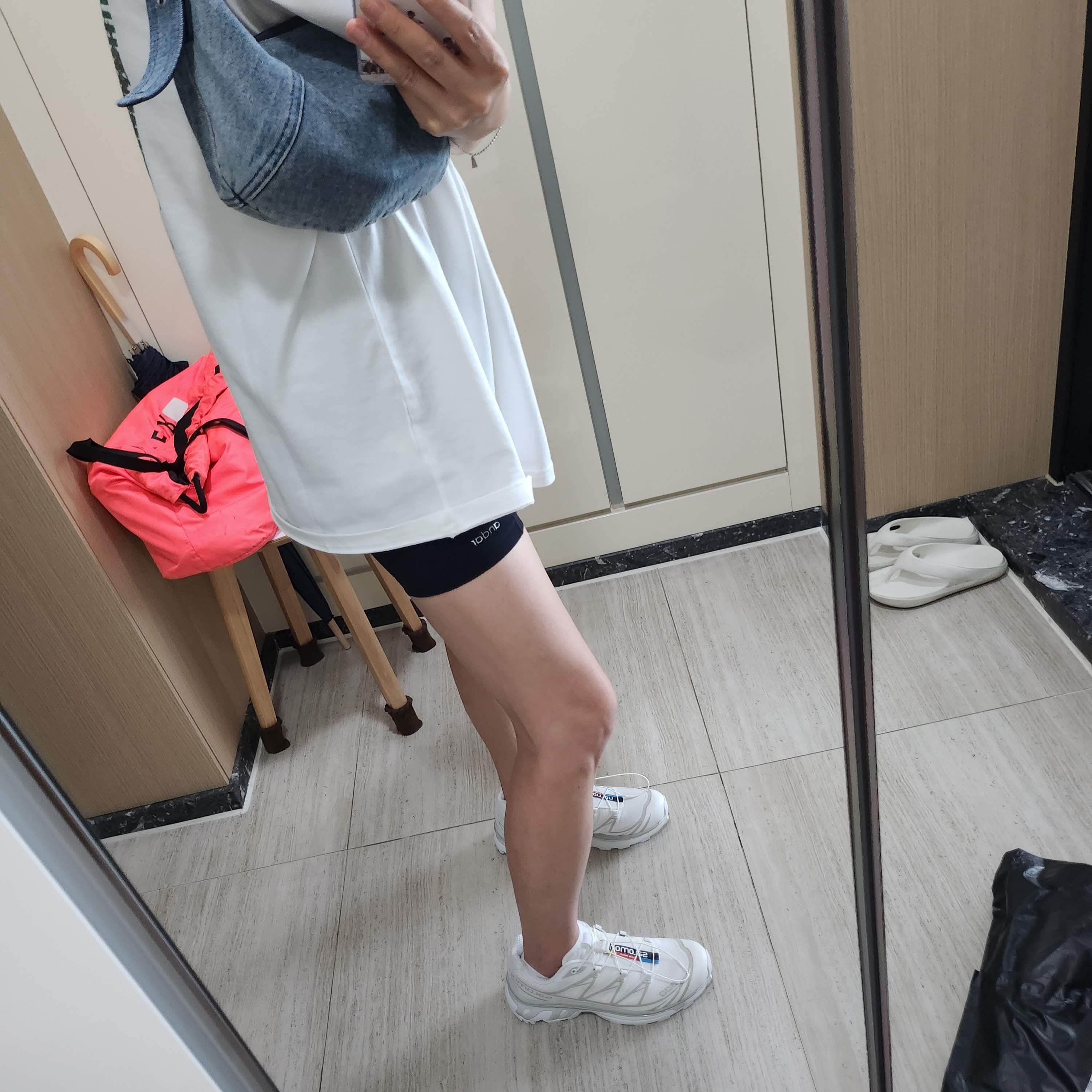 Salomon XT-6 ADV White 착용 스타일 - 1