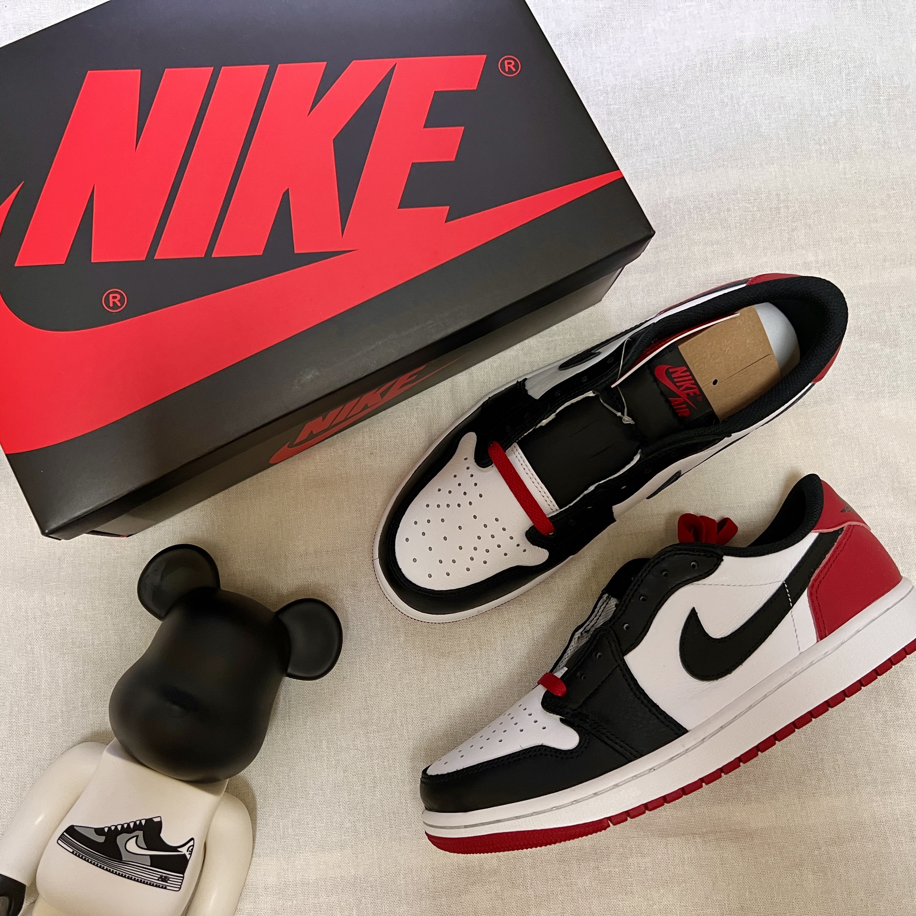 Jordan 1 Retro Low OG Black Toe 착용 스타일 - 1
