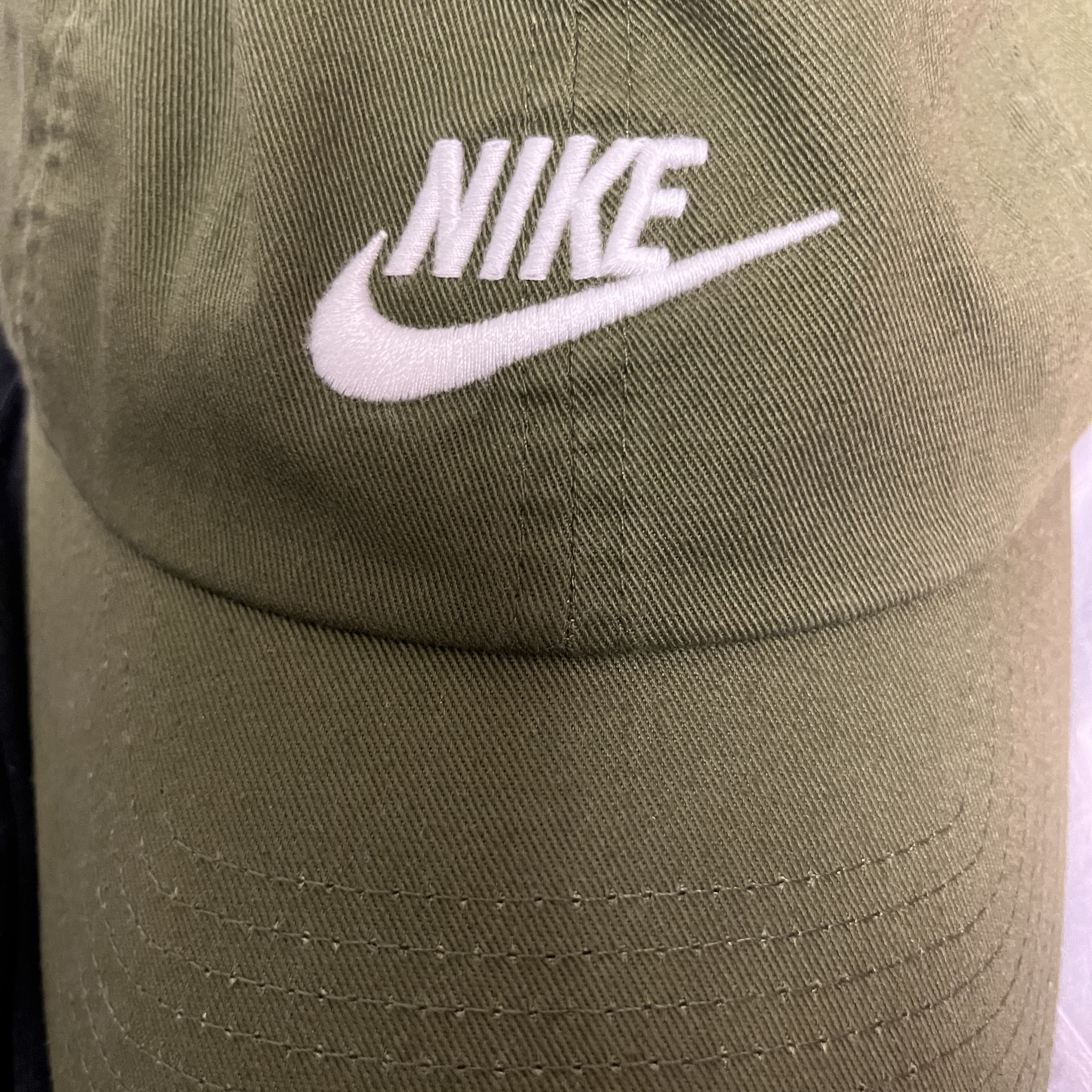 Nike Heritage 86 Futura Washed Cap Rough Green 착용 스타일