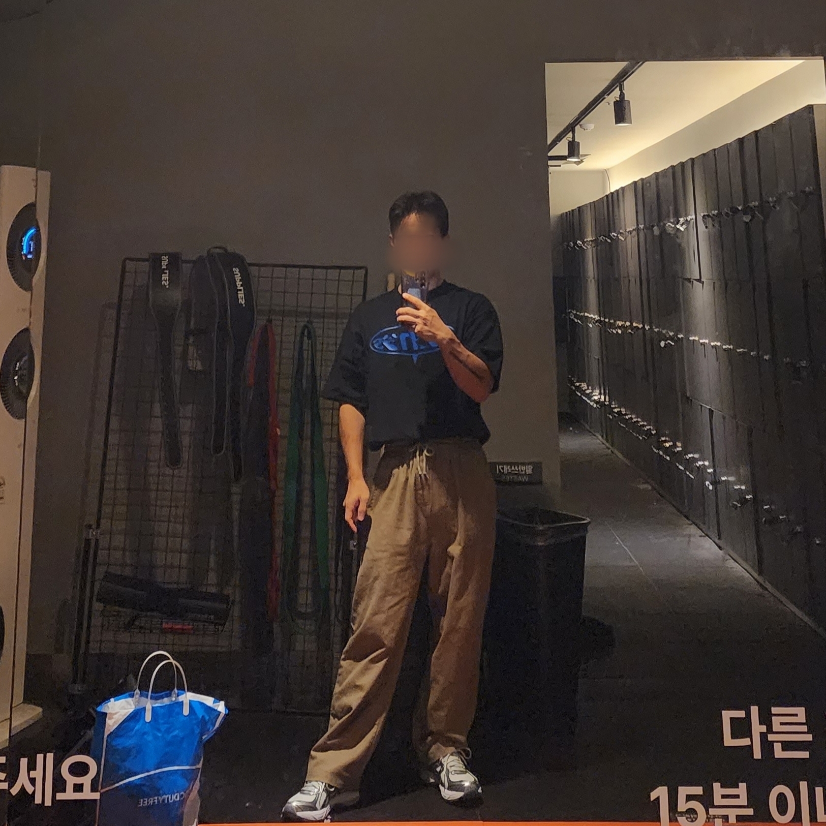 Nike x Off-White NRG T-Shirt Black - Asia, Asics GT-2160 White Shamrock Green 착용 스타일