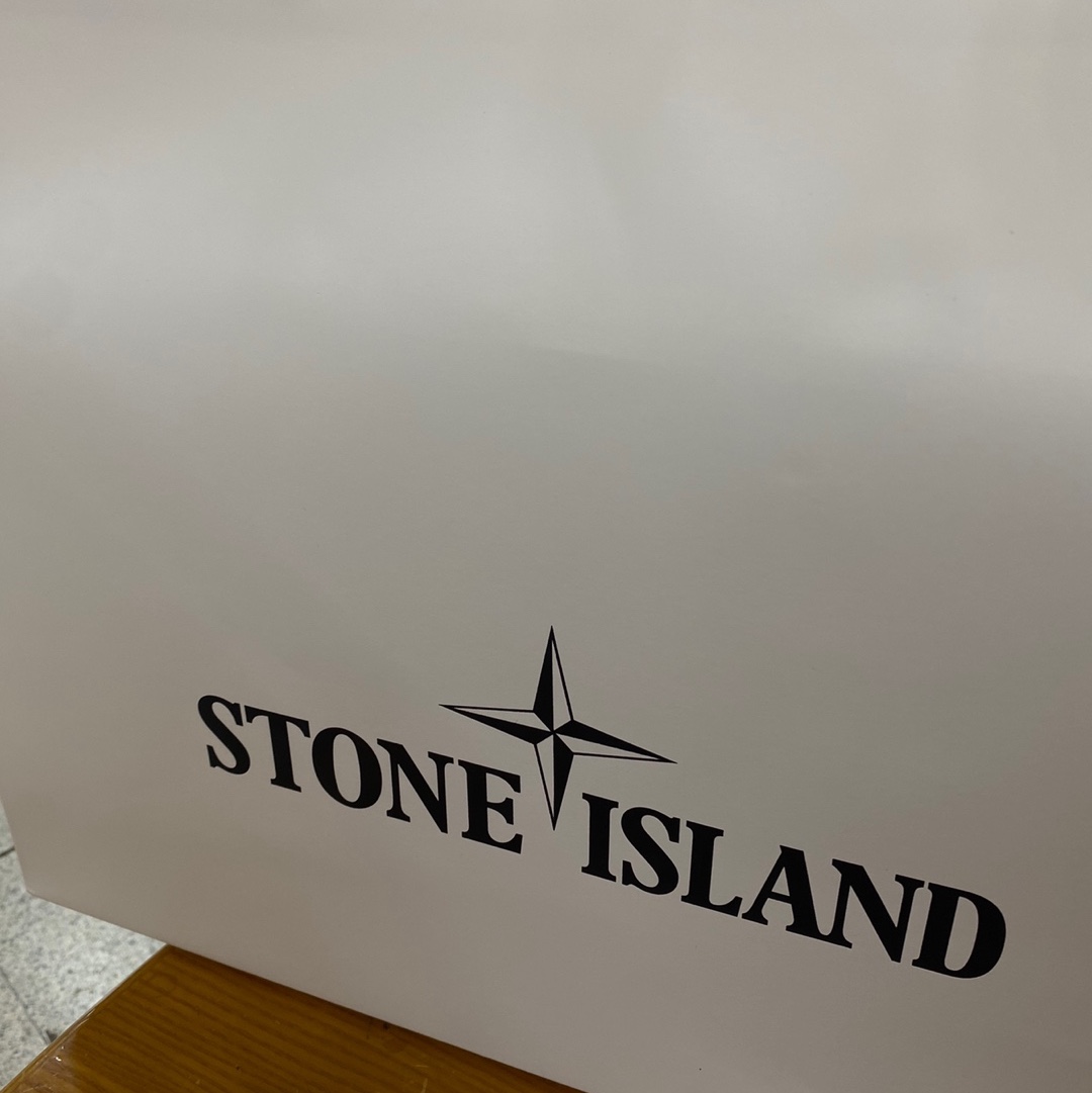 New Balance x Stone Island x Tokyo Design Studios FuelCell C1 Beige 착용 스타일 - 2