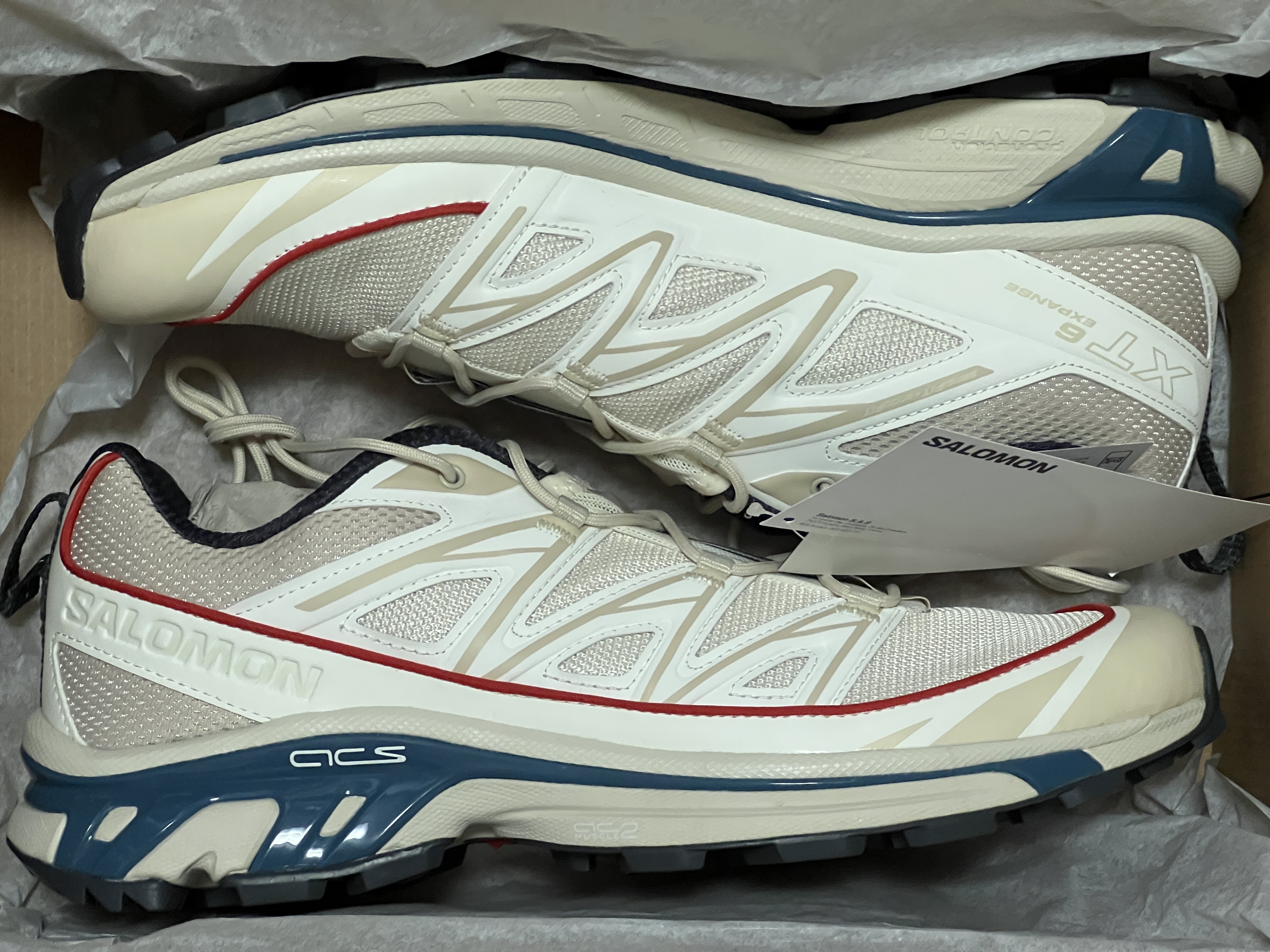 Salomon XT-6 Expanse Almond Milk Aegean Blue 착용 스타일