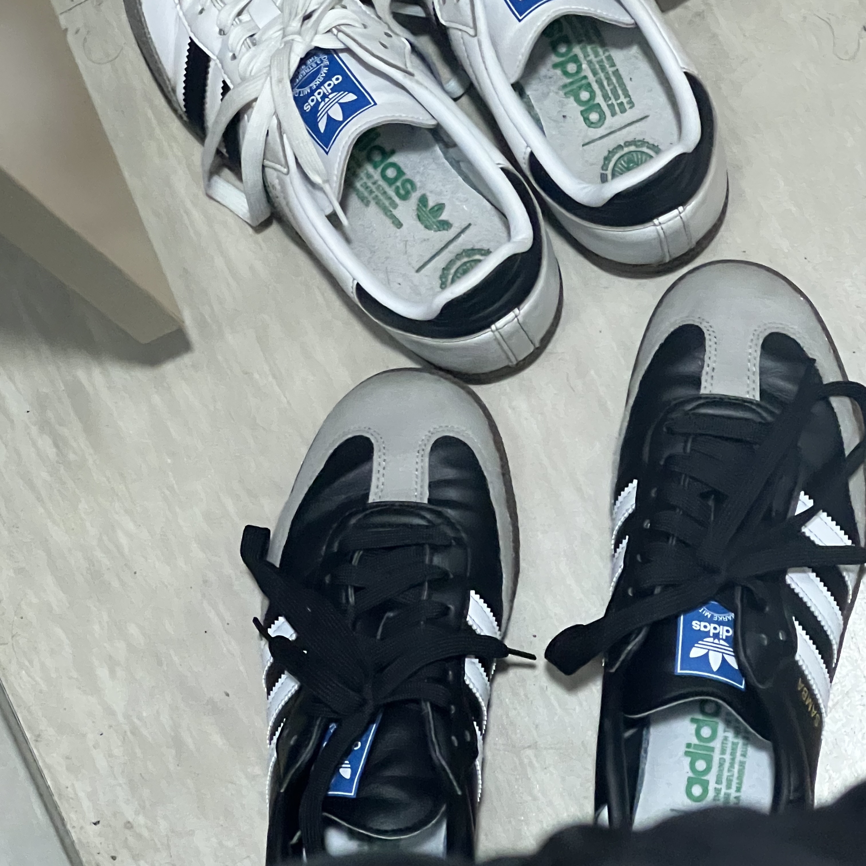 Adidas Samba Vegan Black White, Adidas Samba Vegan White Black 착용 스타일 - 4
