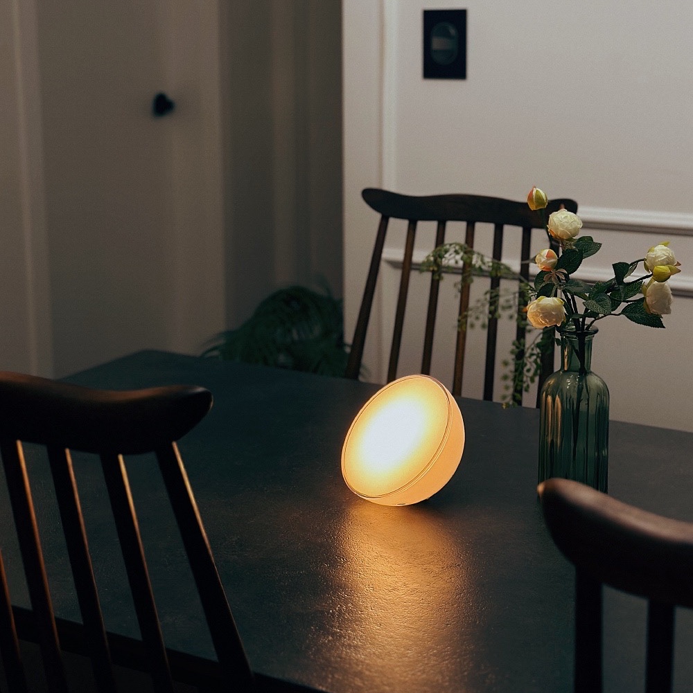 Philips Hue Go V2 착용 스타일 - 2