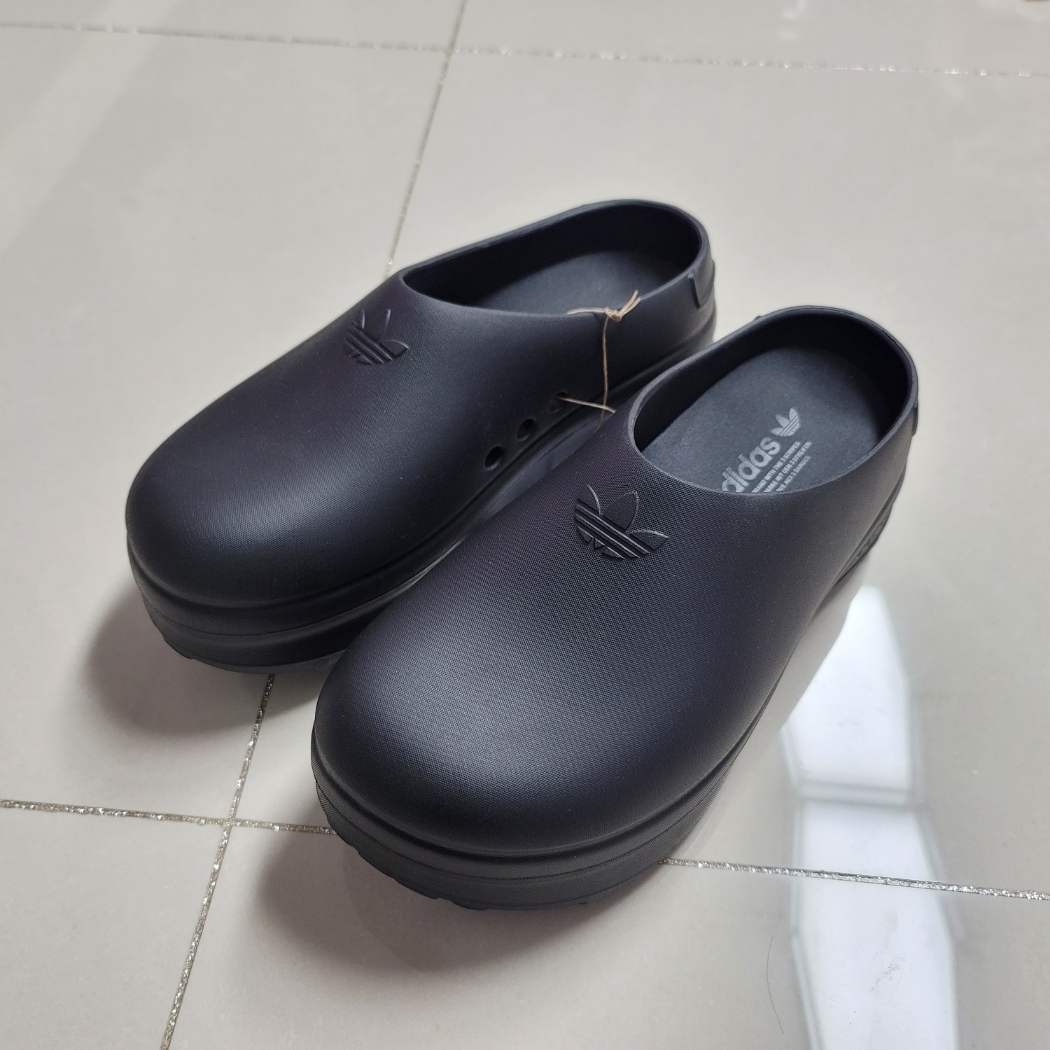 (W) Adidas Adifom Stan Smith Mule Core Black 착용 스타일 - 1