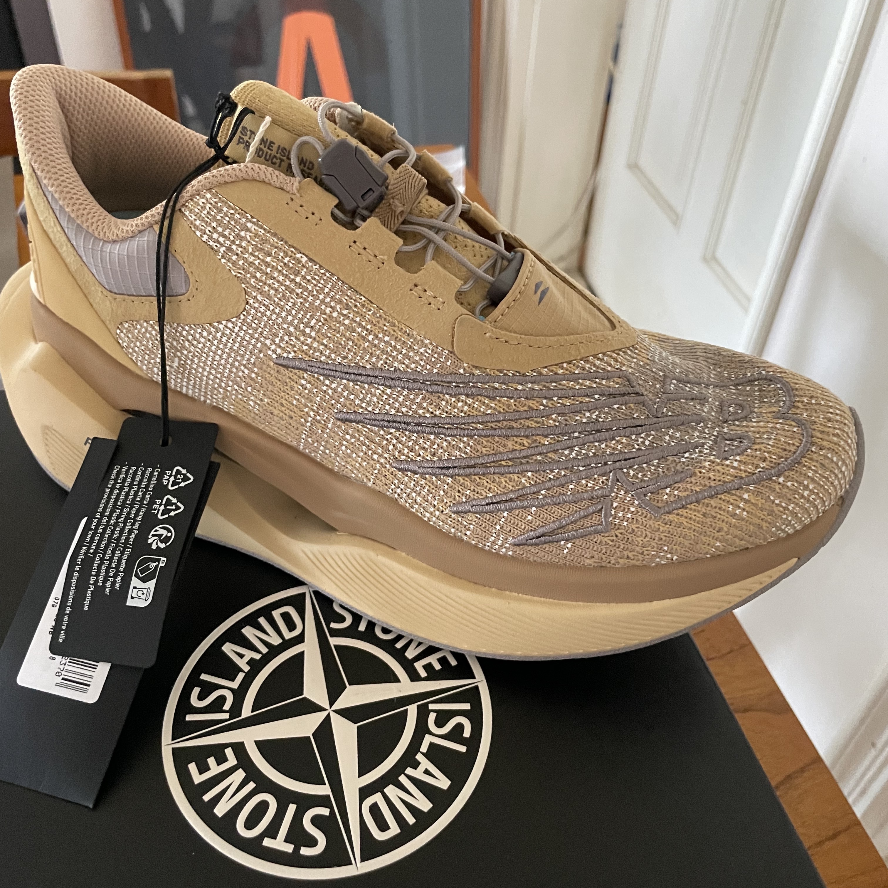 New Balance x Stone Island x Tokyo Design Studios FuelCell C1 Beige 착용 스타일