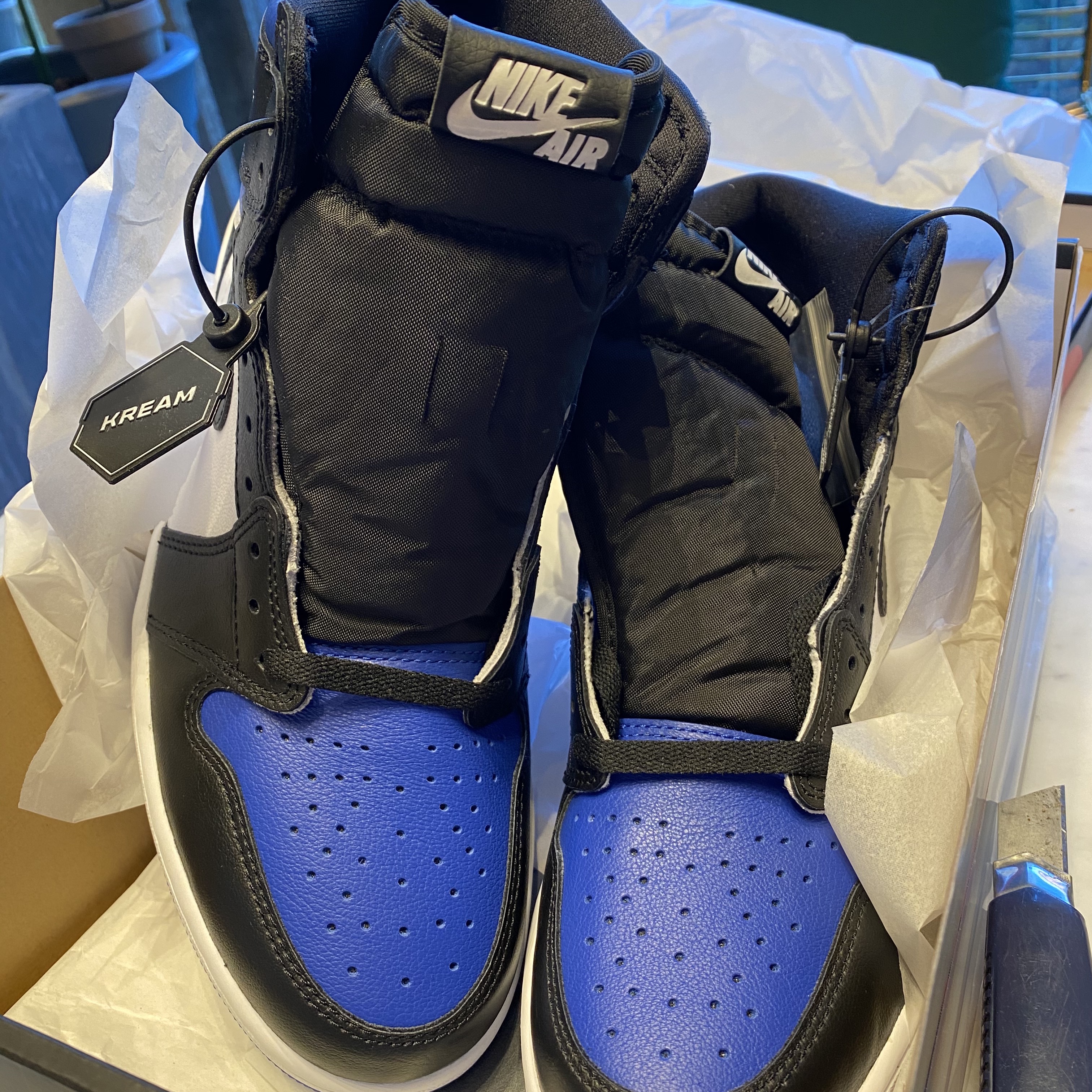 Jordan 1 Retro High OG Royal Toe 착용 스타일 - 4