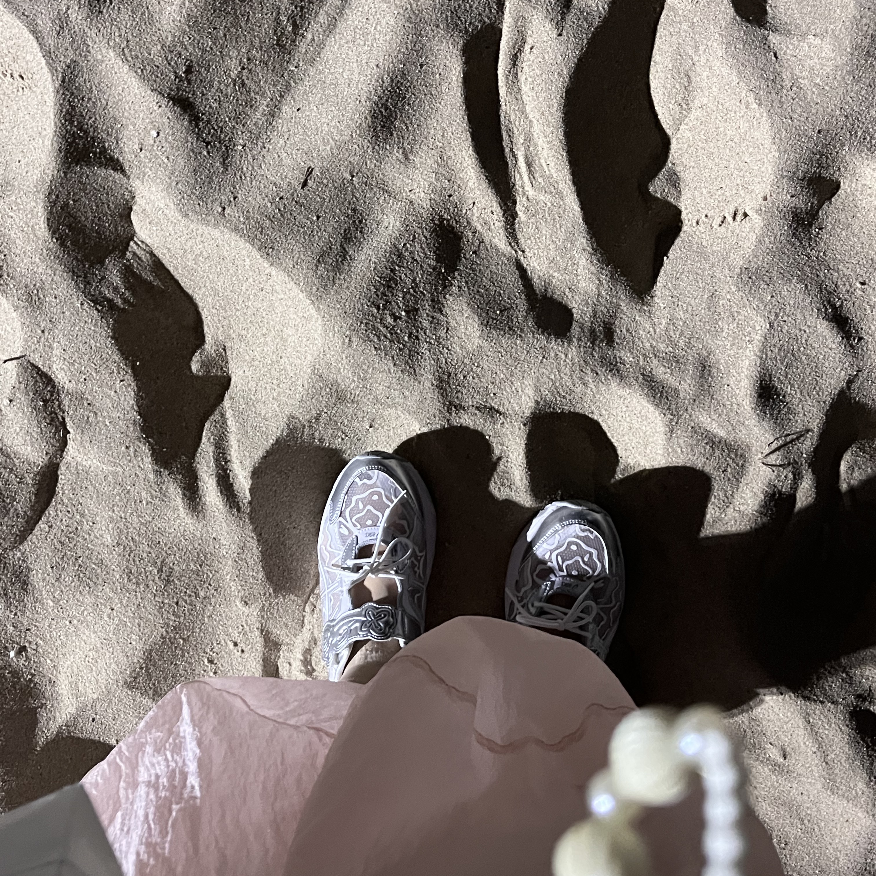 Asics x Cecilie Bahnsen GT-2160 White 착용 스타일 - 1