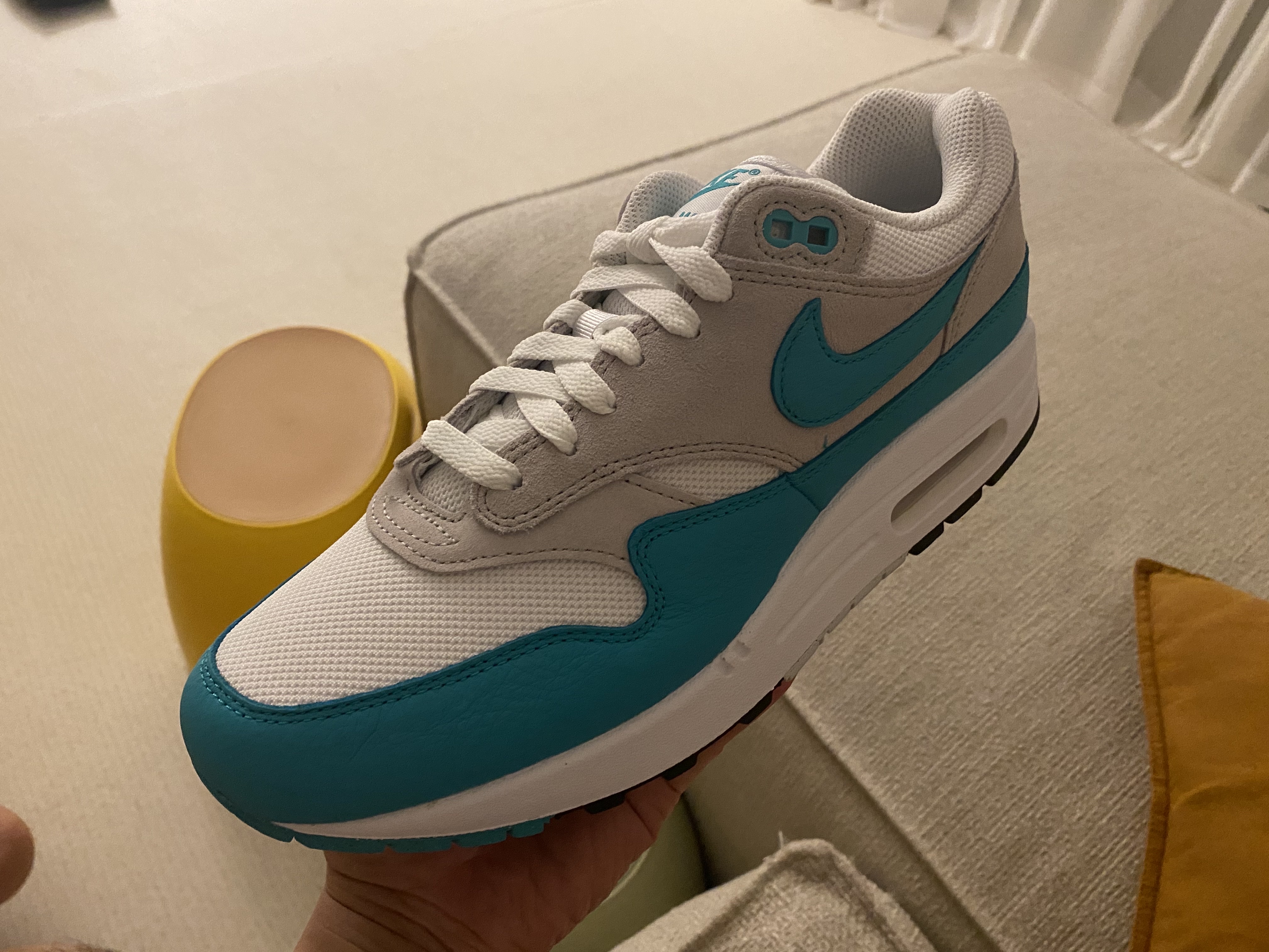 Nike Air Max 1 Clear Jade 착용 스타일