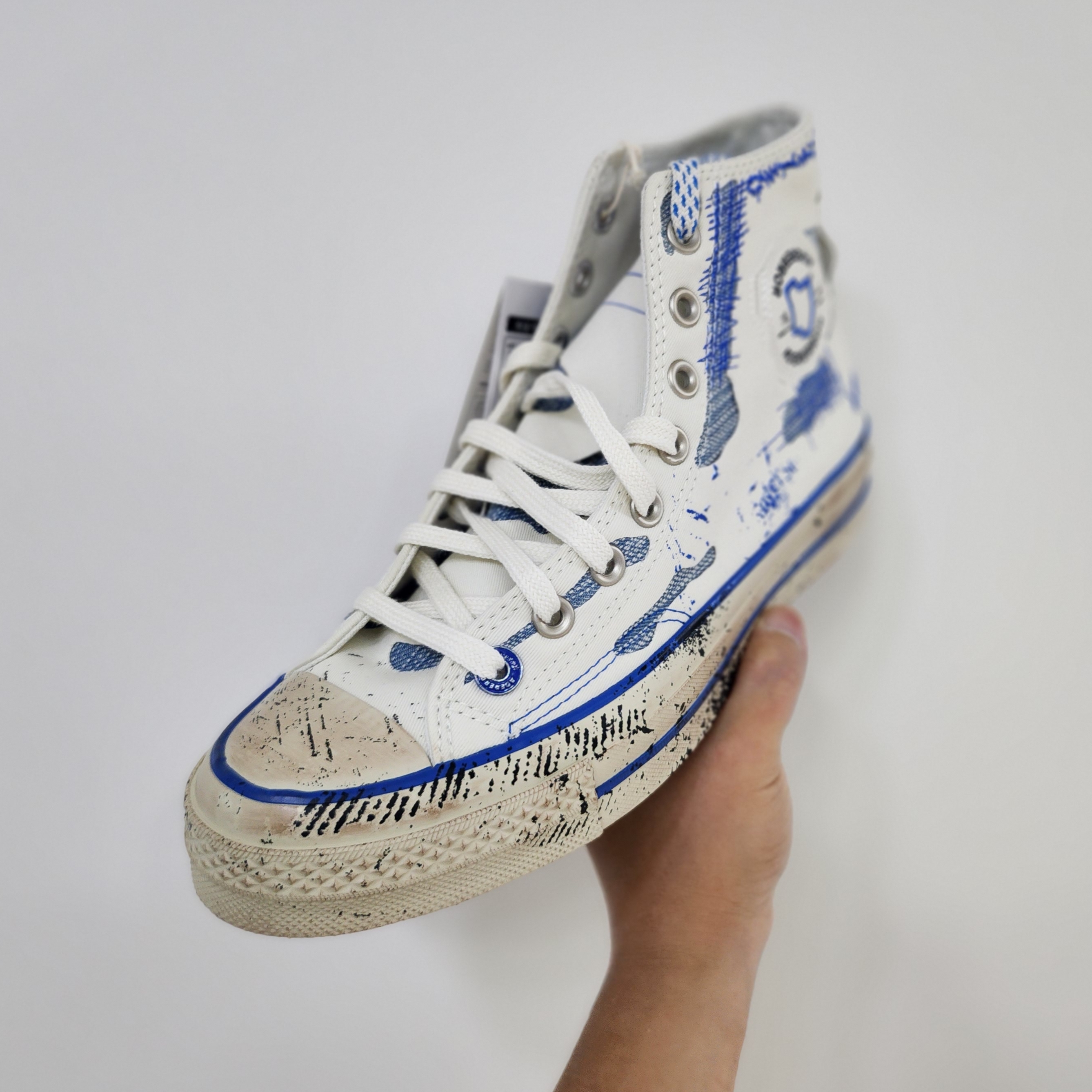 Converse x Ader Error Chuck 70 High White 착용 스타일 - 1