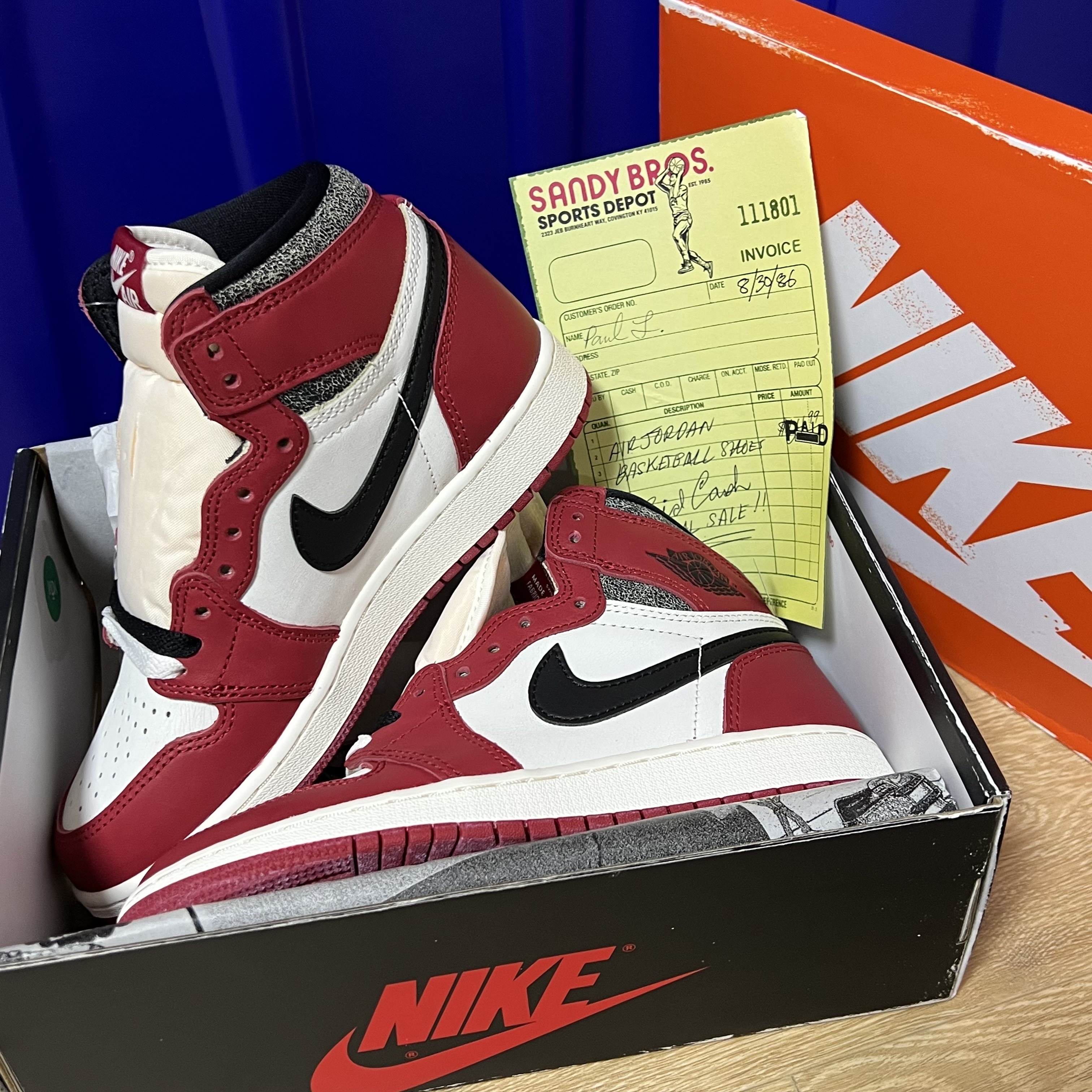 (GS) Jordan 1 Retro High OG Chicago 2022, Jordan 1 Retro High OG Chicago 2022 착용 스타일 - 1