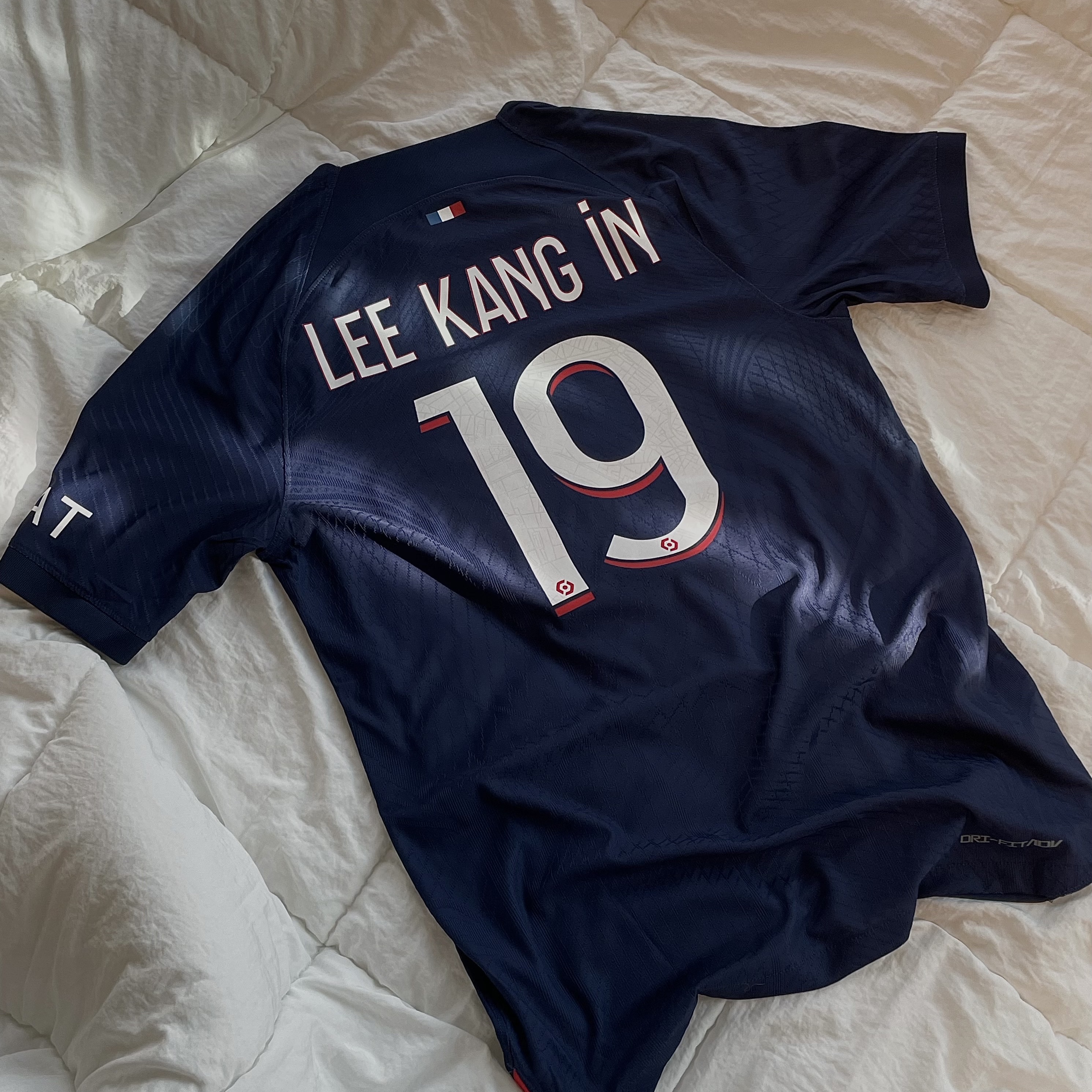 Nike Paris Saint-Germain 2023/24 Dri-Fit ADV Match Home SS Jersey Midnight Navy (Non Marking Ver.) 착용 스타일 - 1