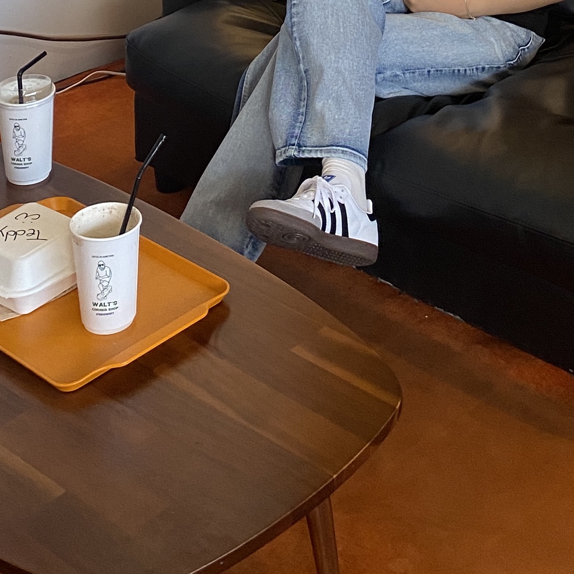 Adidas Samba Vegan White Black 착용 스타일