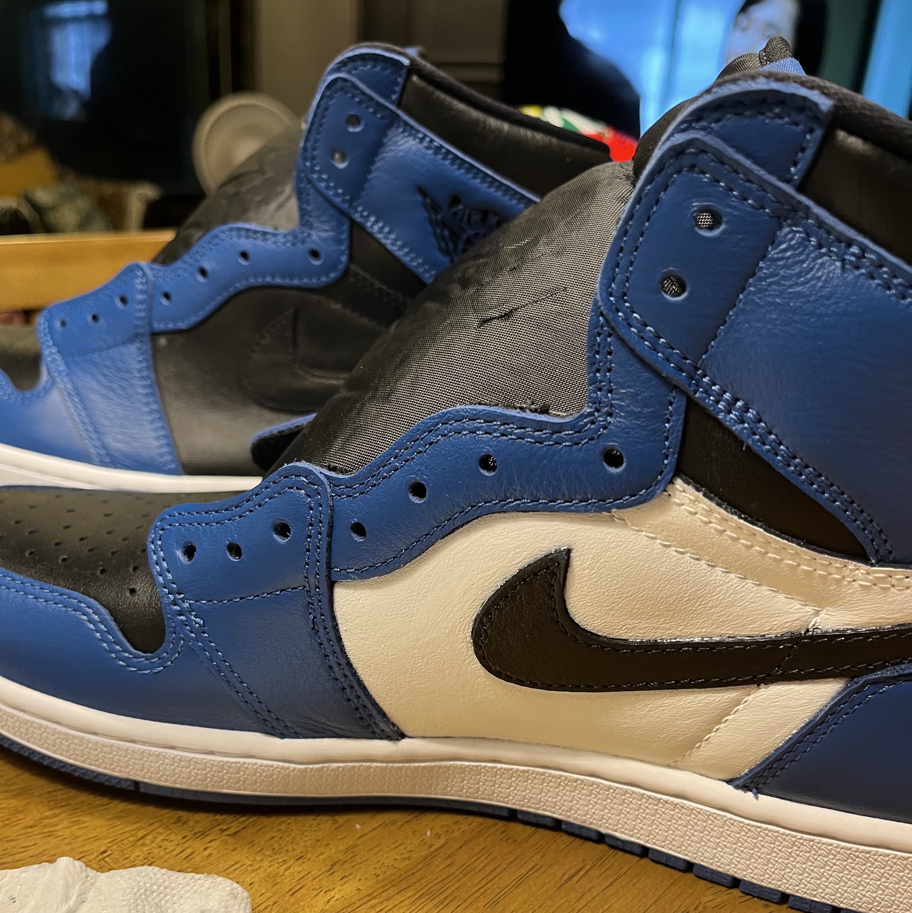 Jordan 1 Retro High OG Dark Marina Blue 착용 스타일