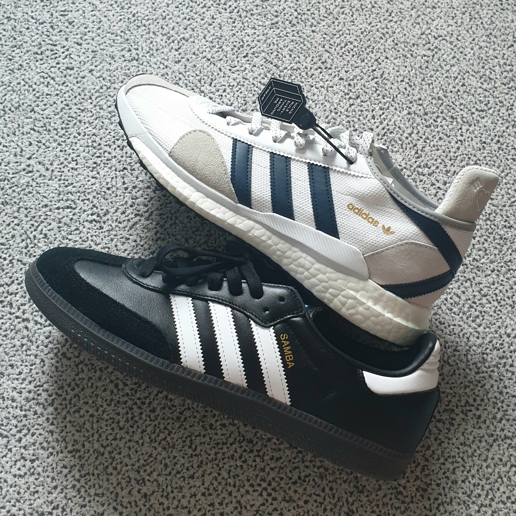 Adidas x Human Made Tokio Solar Hu White Navy, Adidas Samba OG Black White Gum 착용 스타일