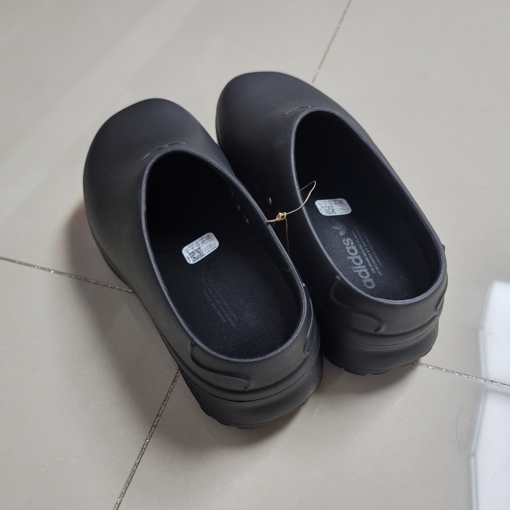 (W) Adidas Adifom Stan Smith Mule Core Black 착용 스타일 - 3