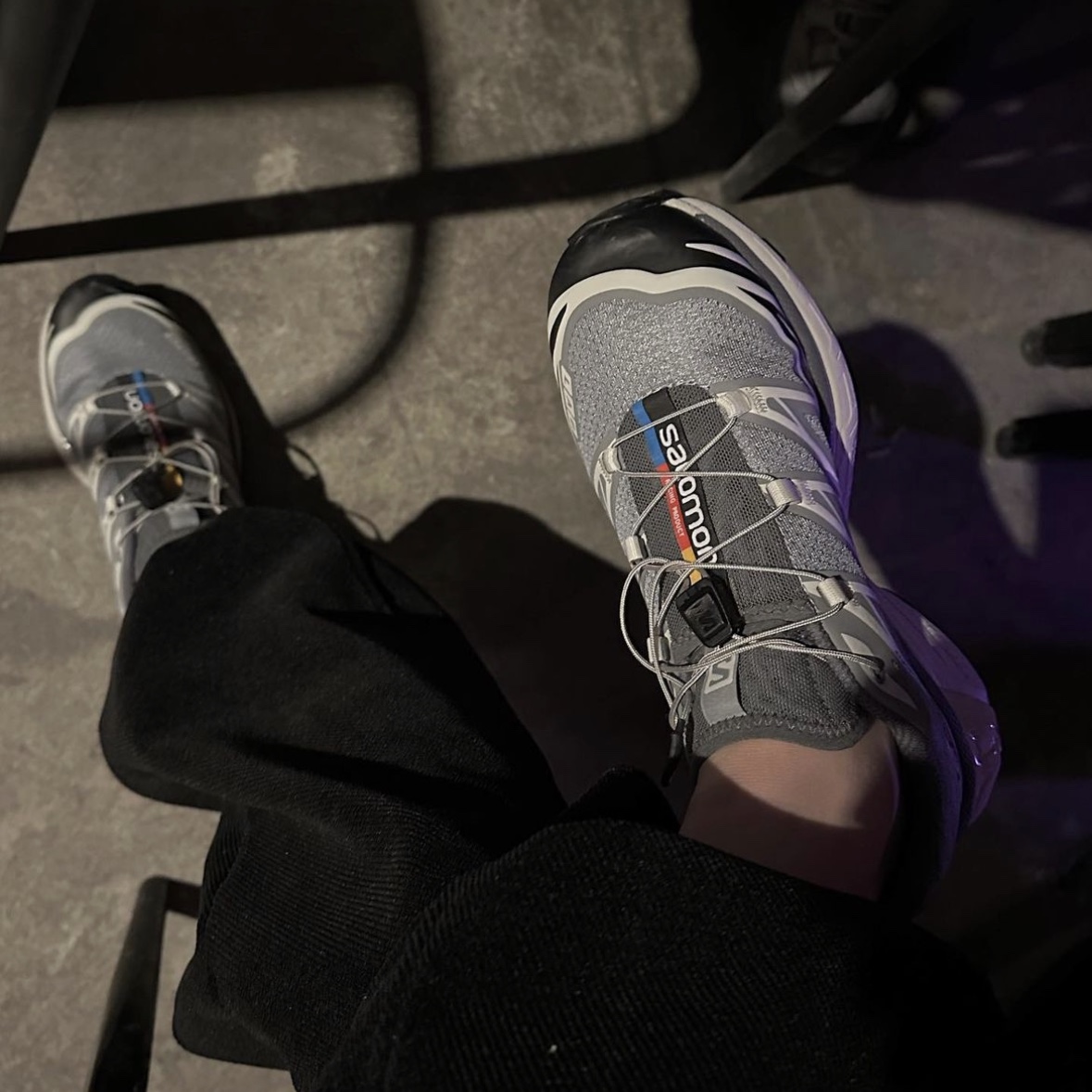Salomon XT-6 Recut Phantom Vanilla Ice 착용 스타일