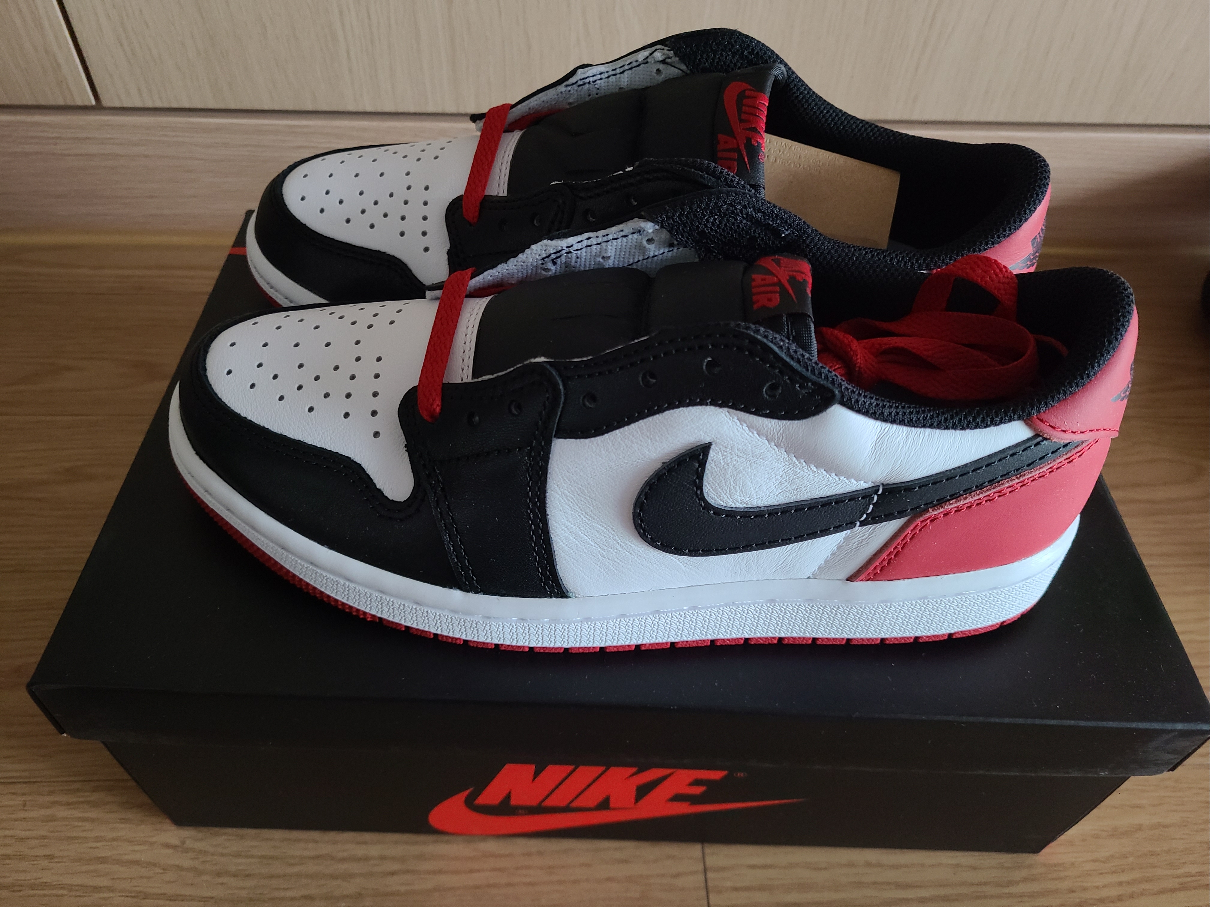 Jordan 1 Retro Low OG Black Toe 착용 스타일