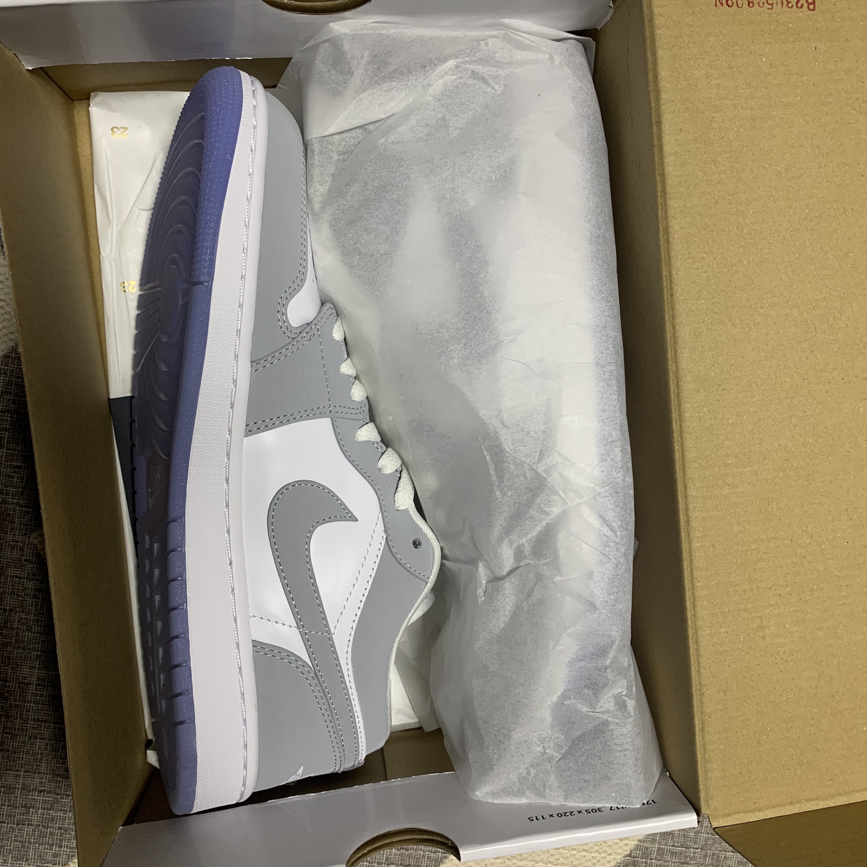 (W) Jordan 1 Low White Wolf Grey 착용 스타일