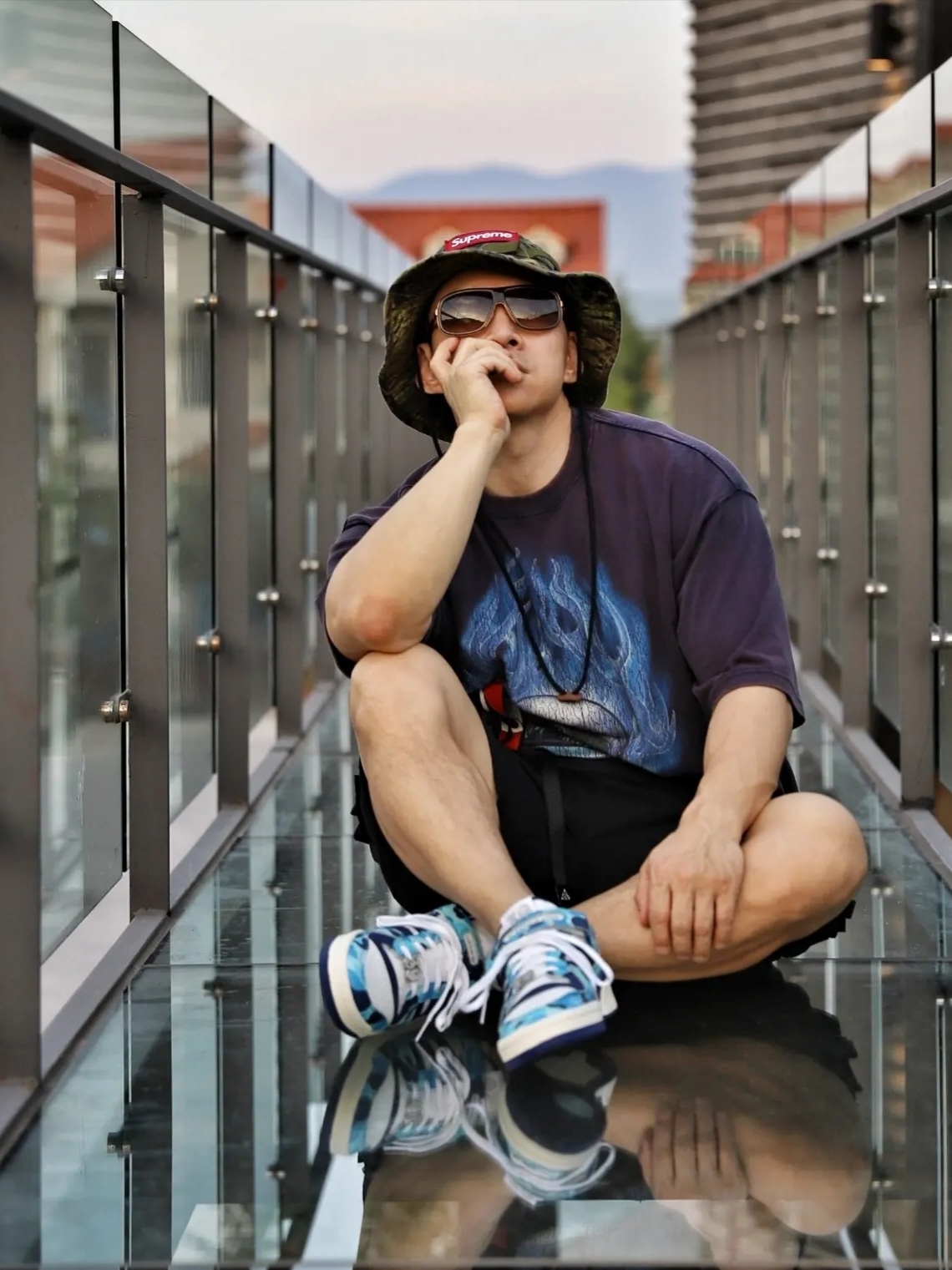 Supreme Military Boonie Olive Prym1 Camo - 22SS, Nike ACG Cargo Shorts Black - US/EU 착용 스타일 - 2