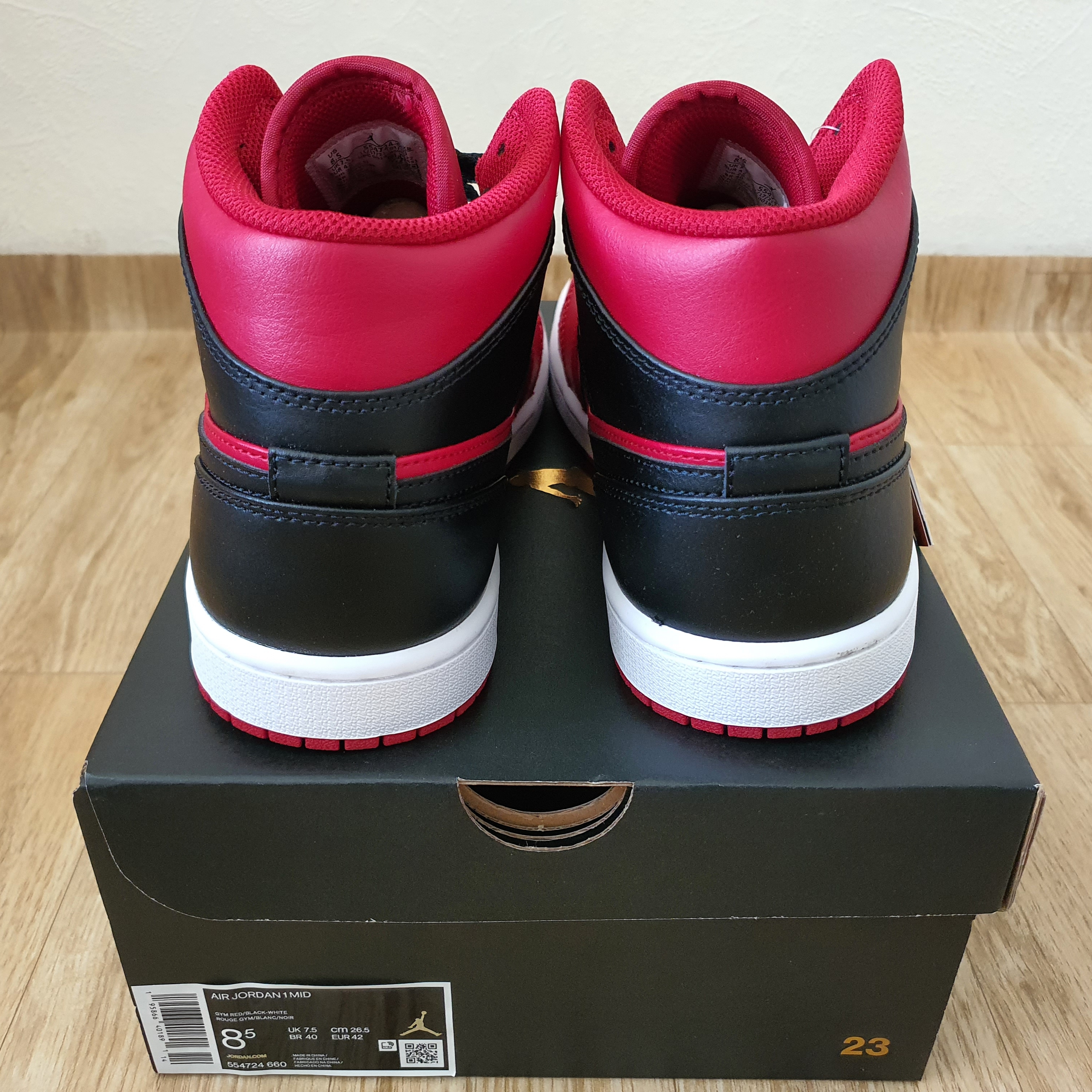 Jordan 1 Mid Reverse Bred 착용 스타일 - 4