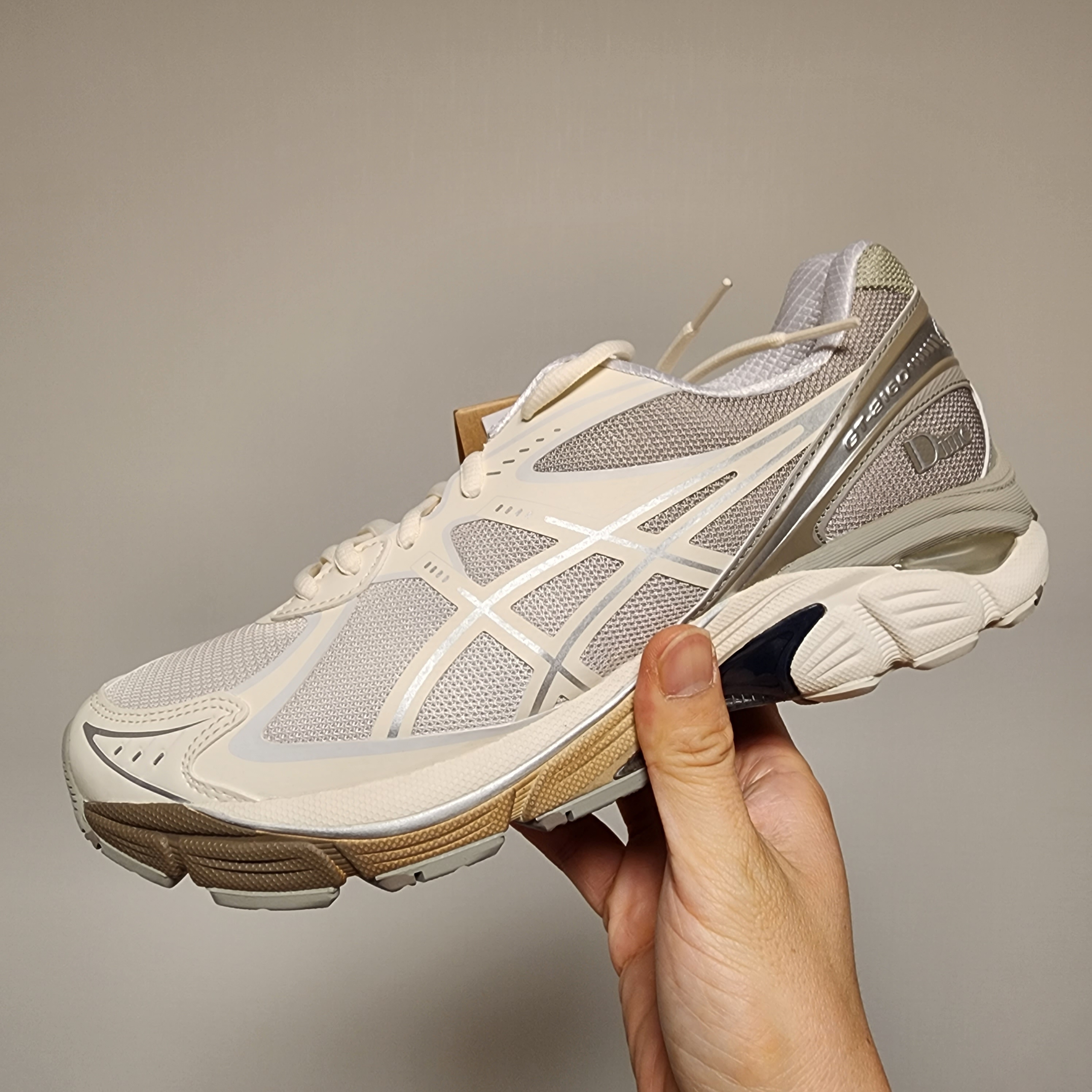 Asics x Dime GT-2160 Arctic Wolf London Fog 착용 스타일 - 1