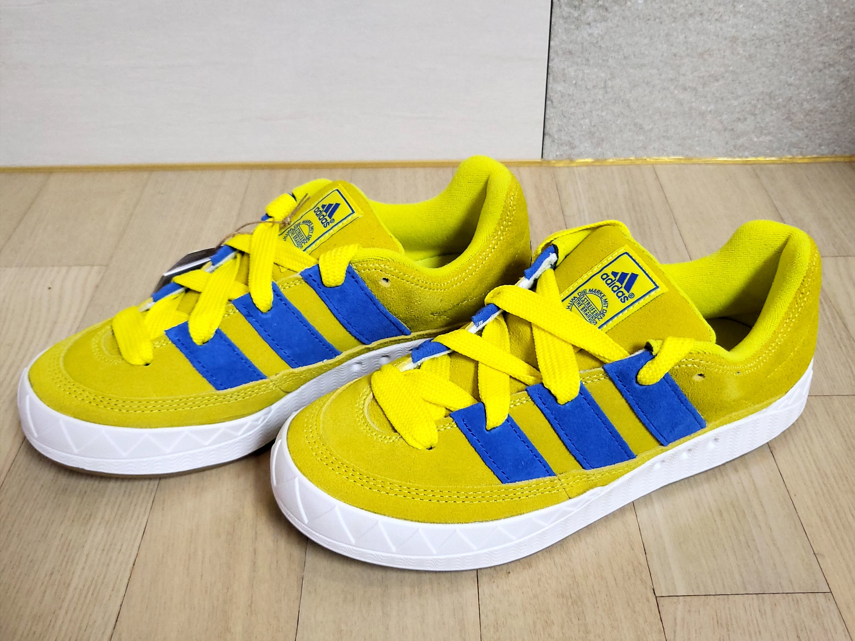 Adidas Adimatic Bright Yellow Blue 착용 스타일 - 3