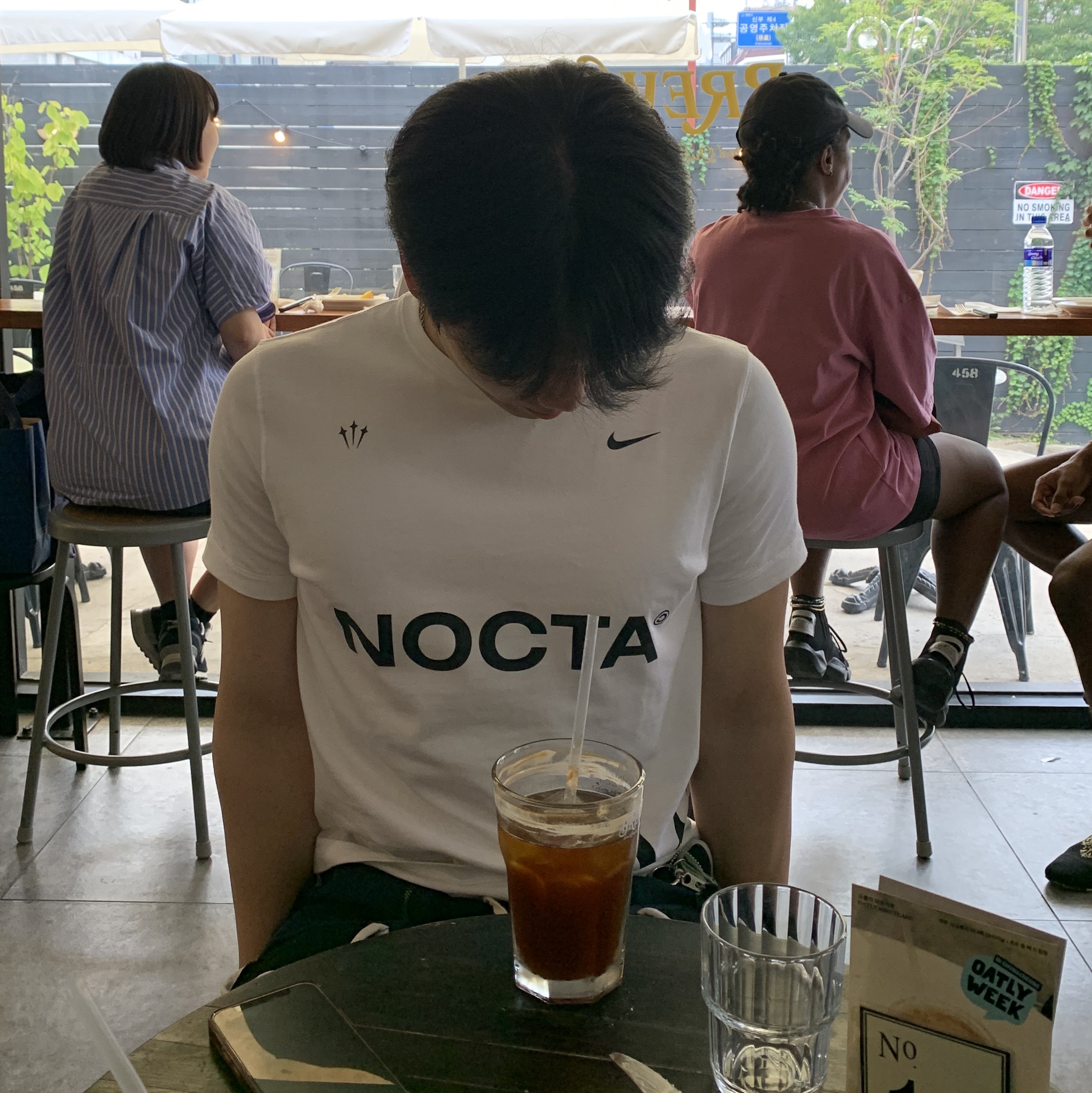 Nike x Drake Nocta NRG Essential Short Sleeve Top White - Asia, Nike x Drake Nocta NRG Essential Short Sleeve Top White - US/EU 착용 스타일