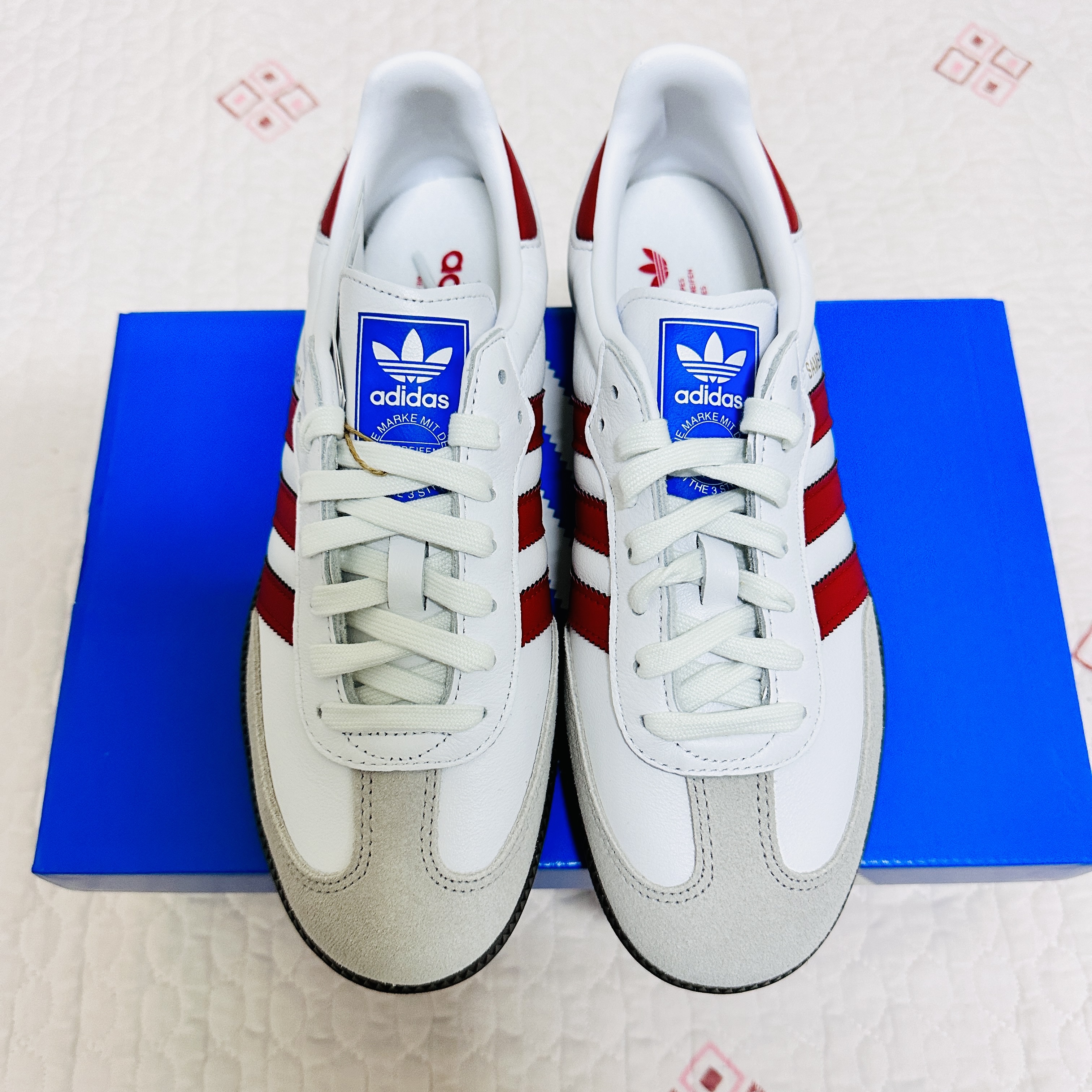 Adidas Samba OG White Better Scarlet 착용 스타일 - 1