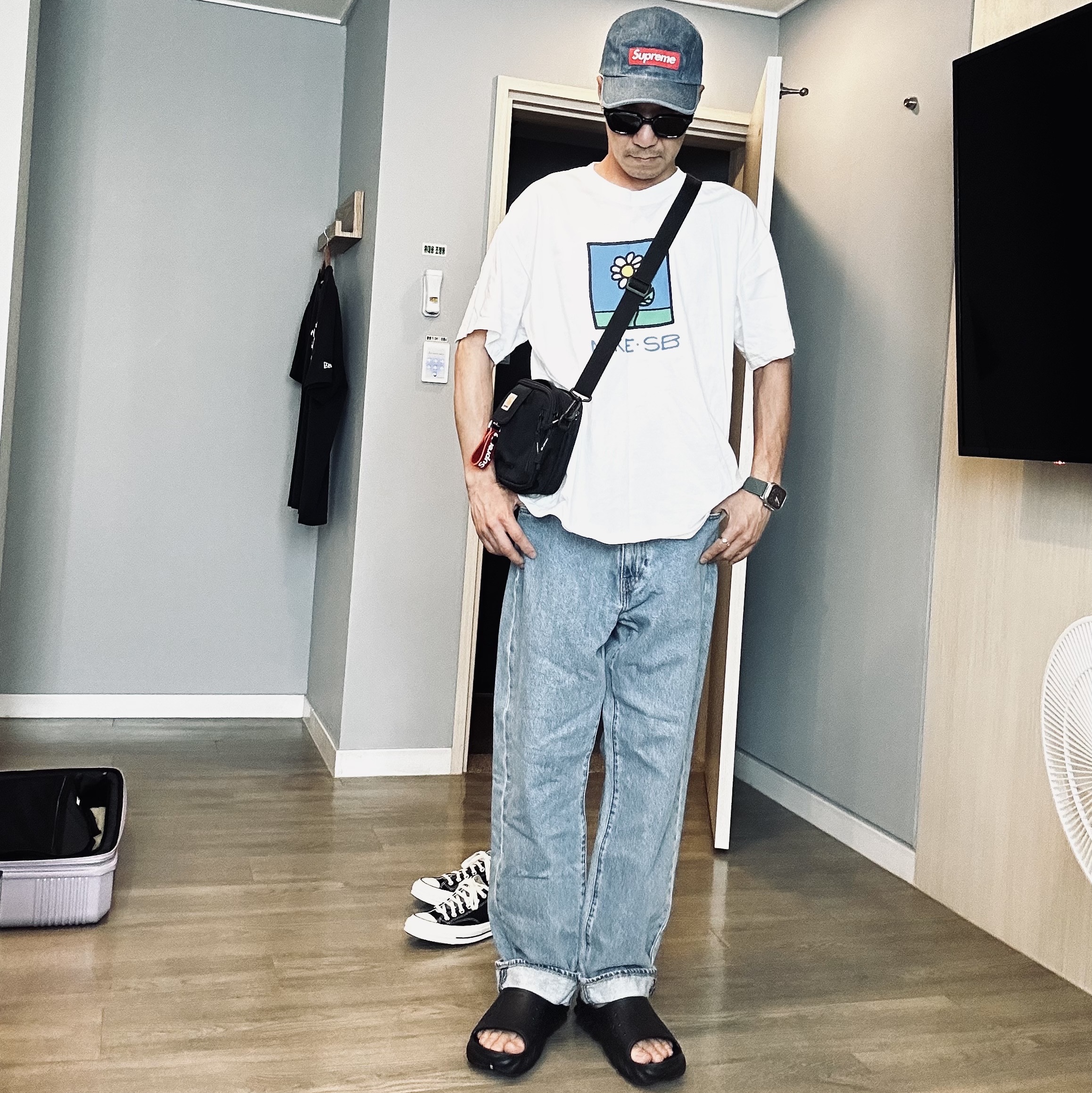 Supreme Washed Chino Twill Camp Cap Denim - 22FW, Apple Watch Ultra 49mm Titanium Case with L Alpine Loop Green (Korean Ver.) 착용 스타일