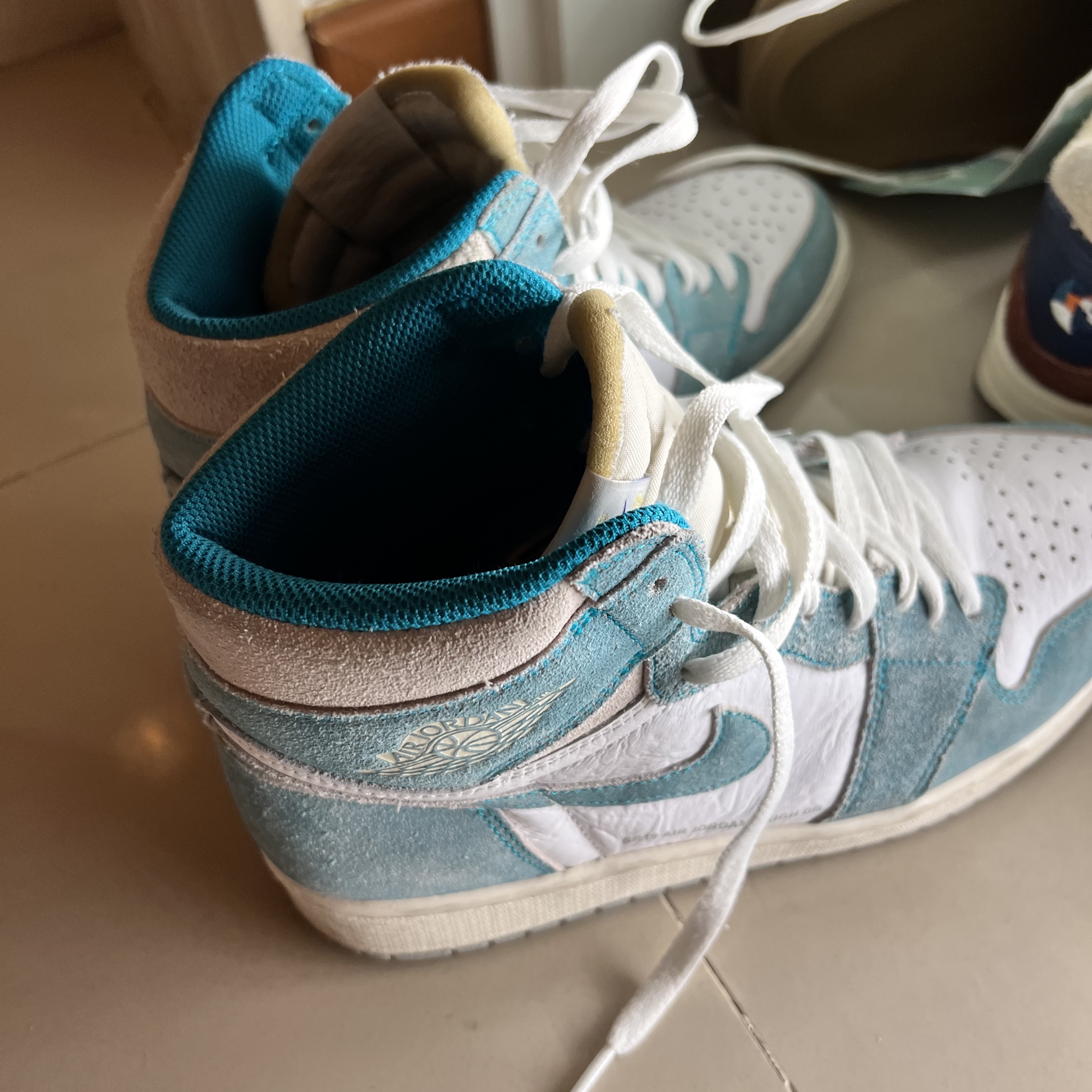 Jordan 1 Retro High OG Turbo Green 착용 스타일