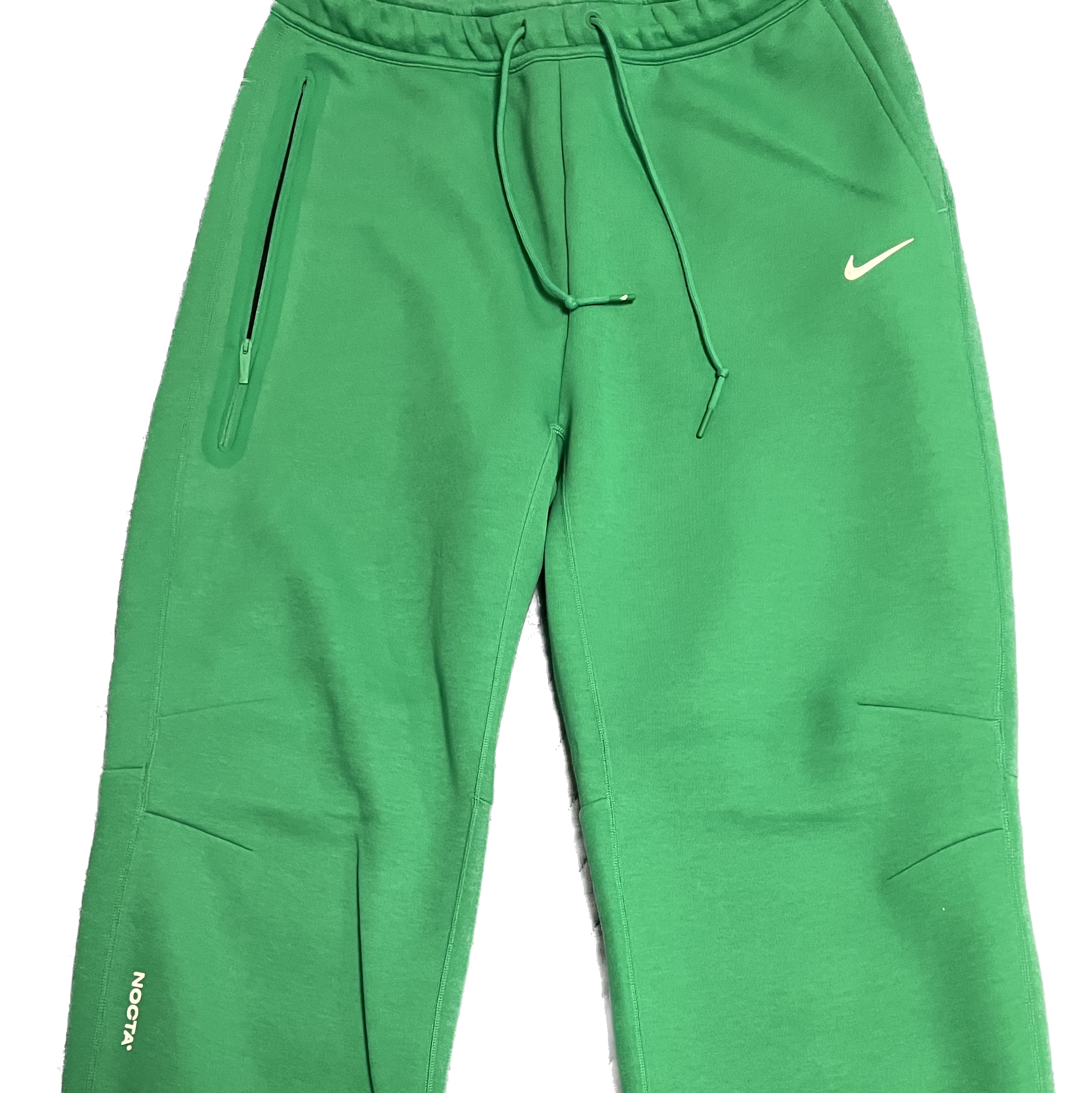Nike x Drake Nocta Tech Fleece Open Hem Pants Stadium Green (FD8460-324) 착용 스타일