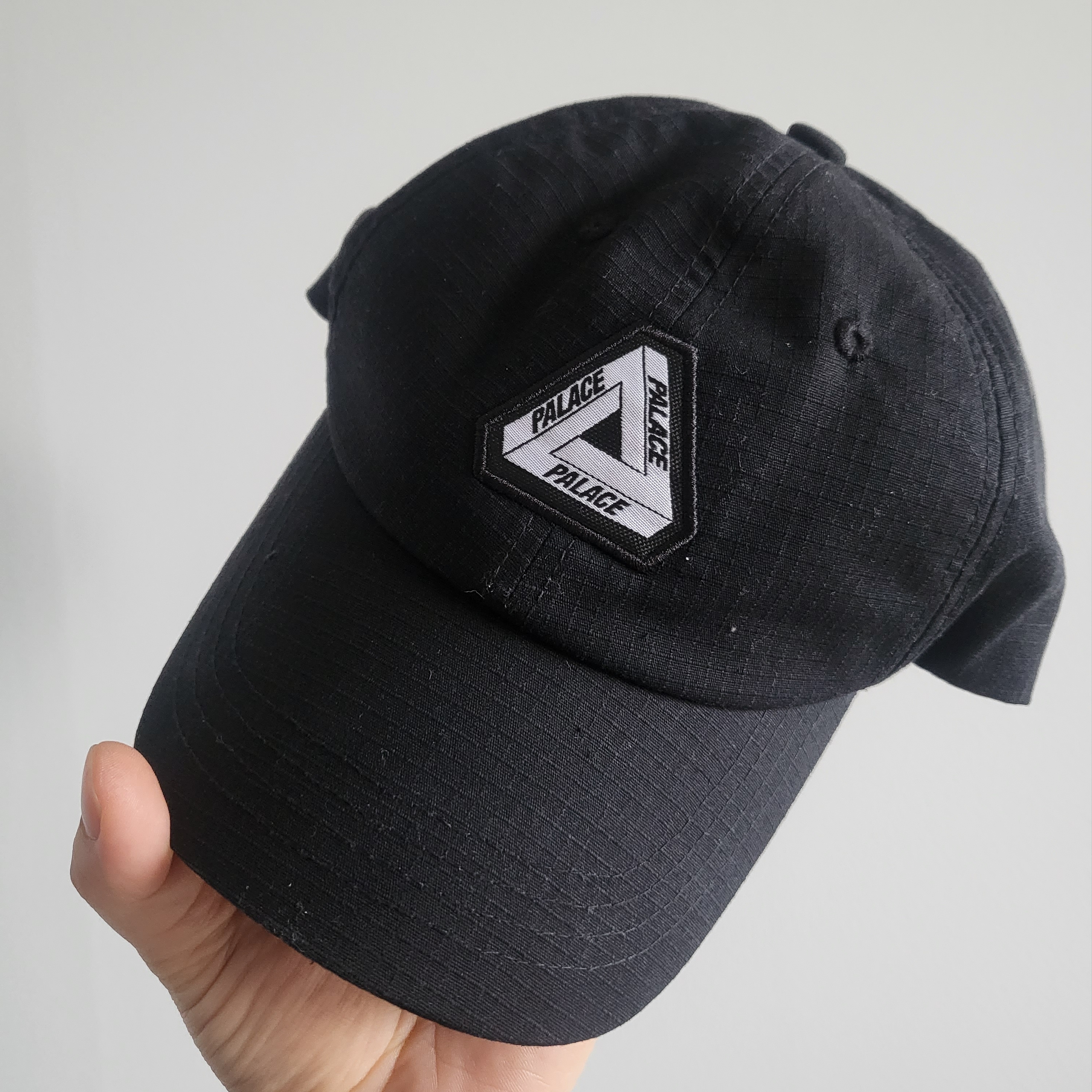 Palace Tri-Ferg Patch 6-Panel Black - 21FW 착용 스타일
