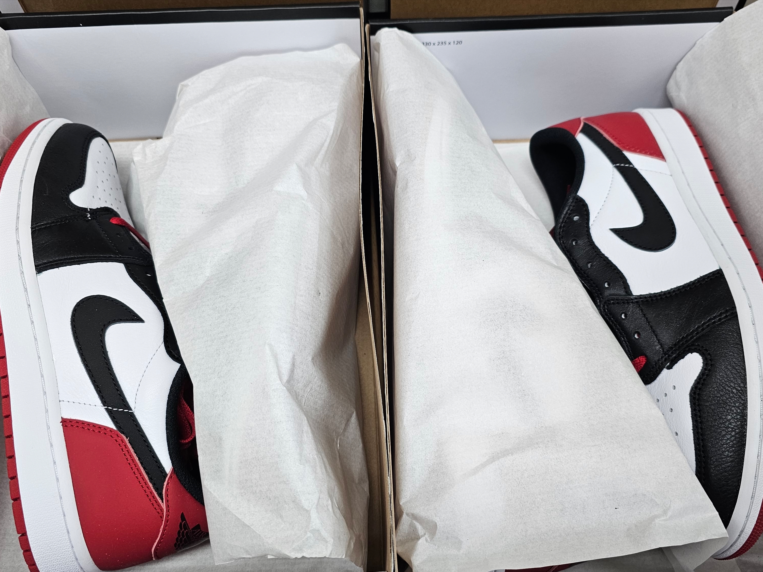 Jordan 1 Retro Low OG Black Toe 착용 스타일