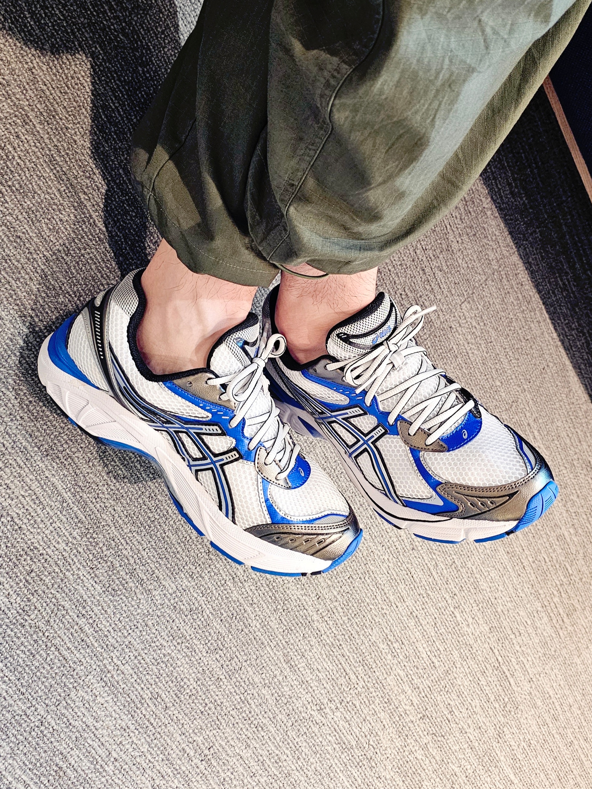 Asics GT-2160 White Illusion Blue 착용 스타일 - 1