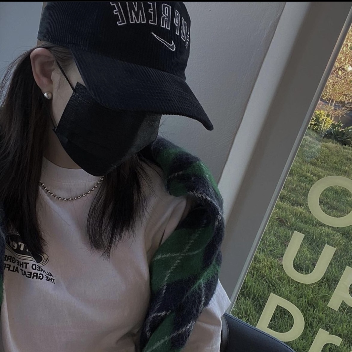 Supreme x Nike Arc Corduroy 6-Panel Black - 22SS 착용 스타일 - 1