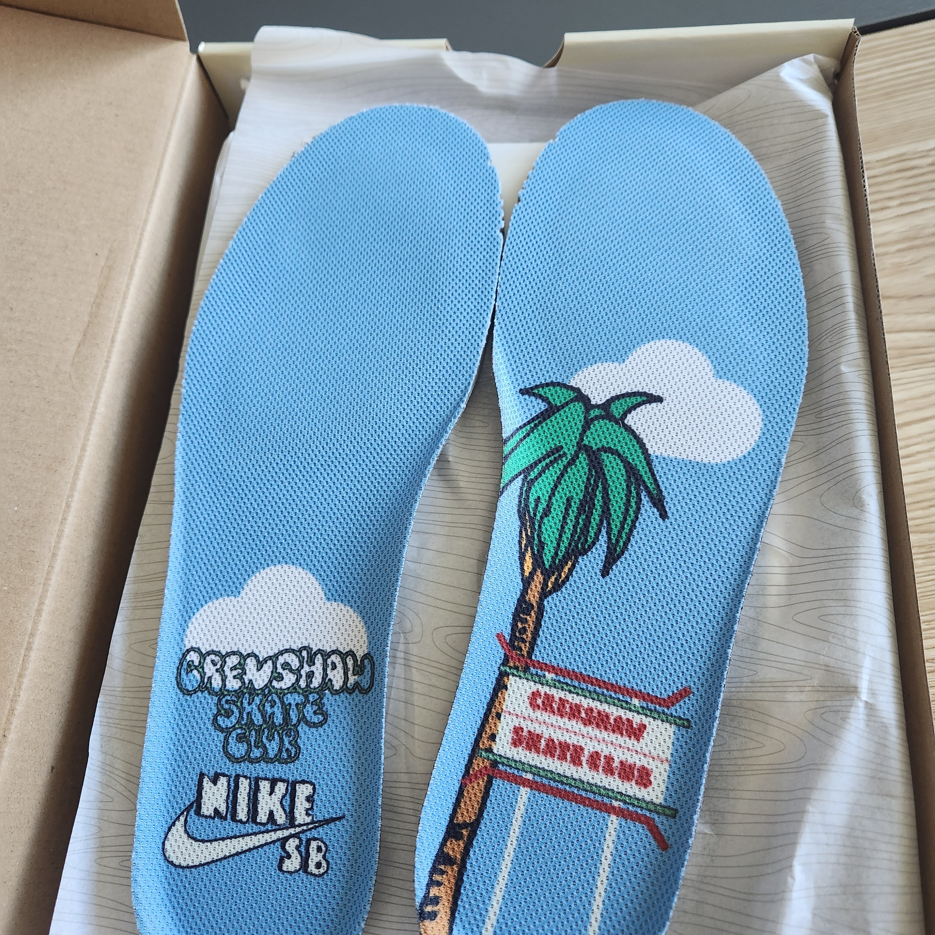 Nike x Crenshaw Skate Club SB Dunk Low Sail Light Blue Cedar 착용 스타일 - 4
