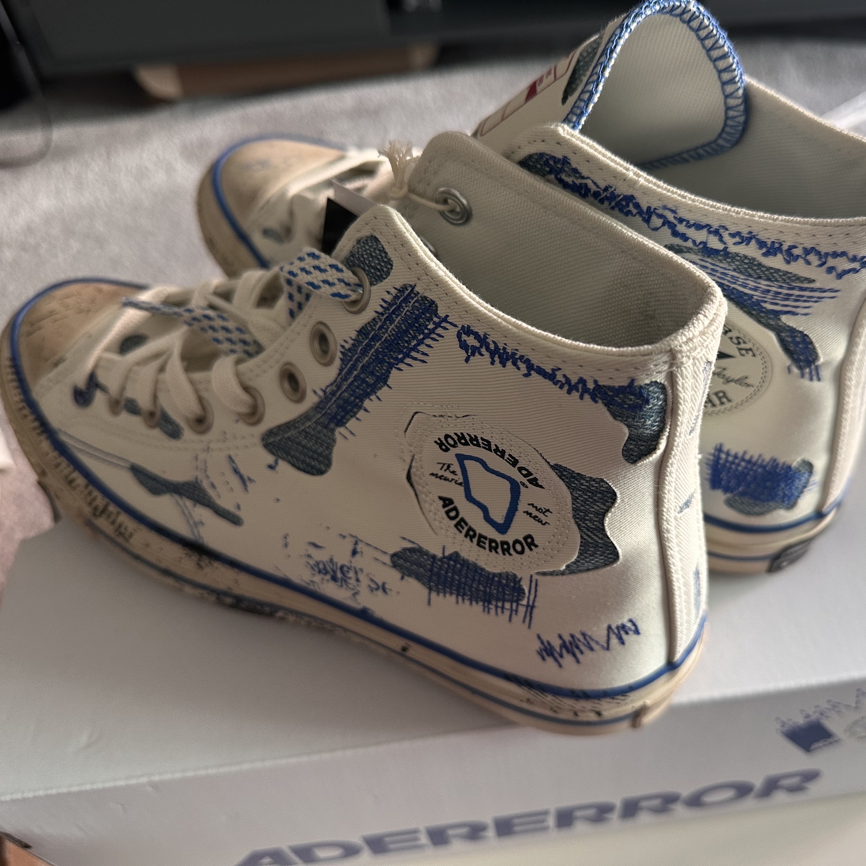 Converse x Ader Error Chuck 70 High White 착용 스타일