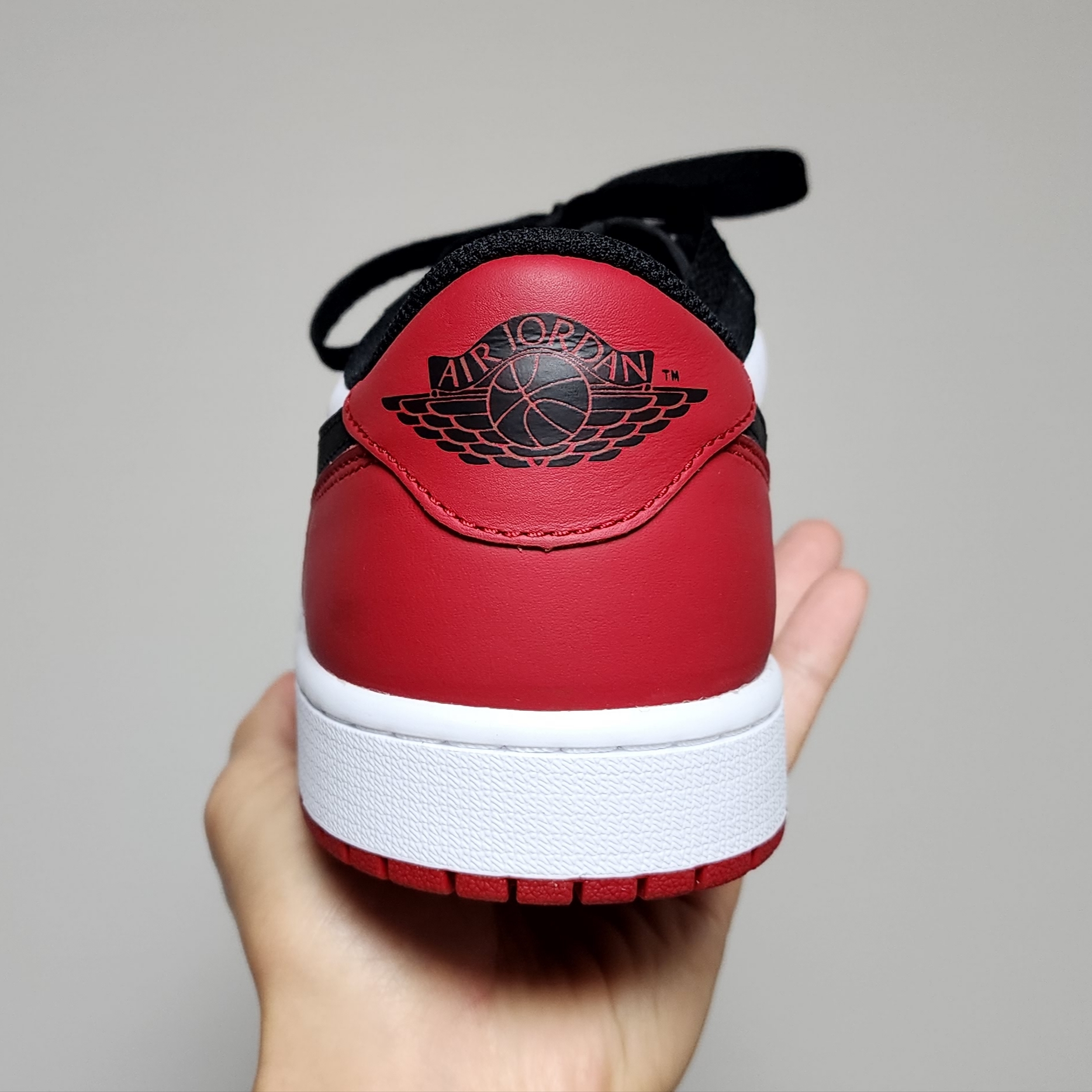 Jordan 1 Retro Low OG Black Toe 착용 스타일
