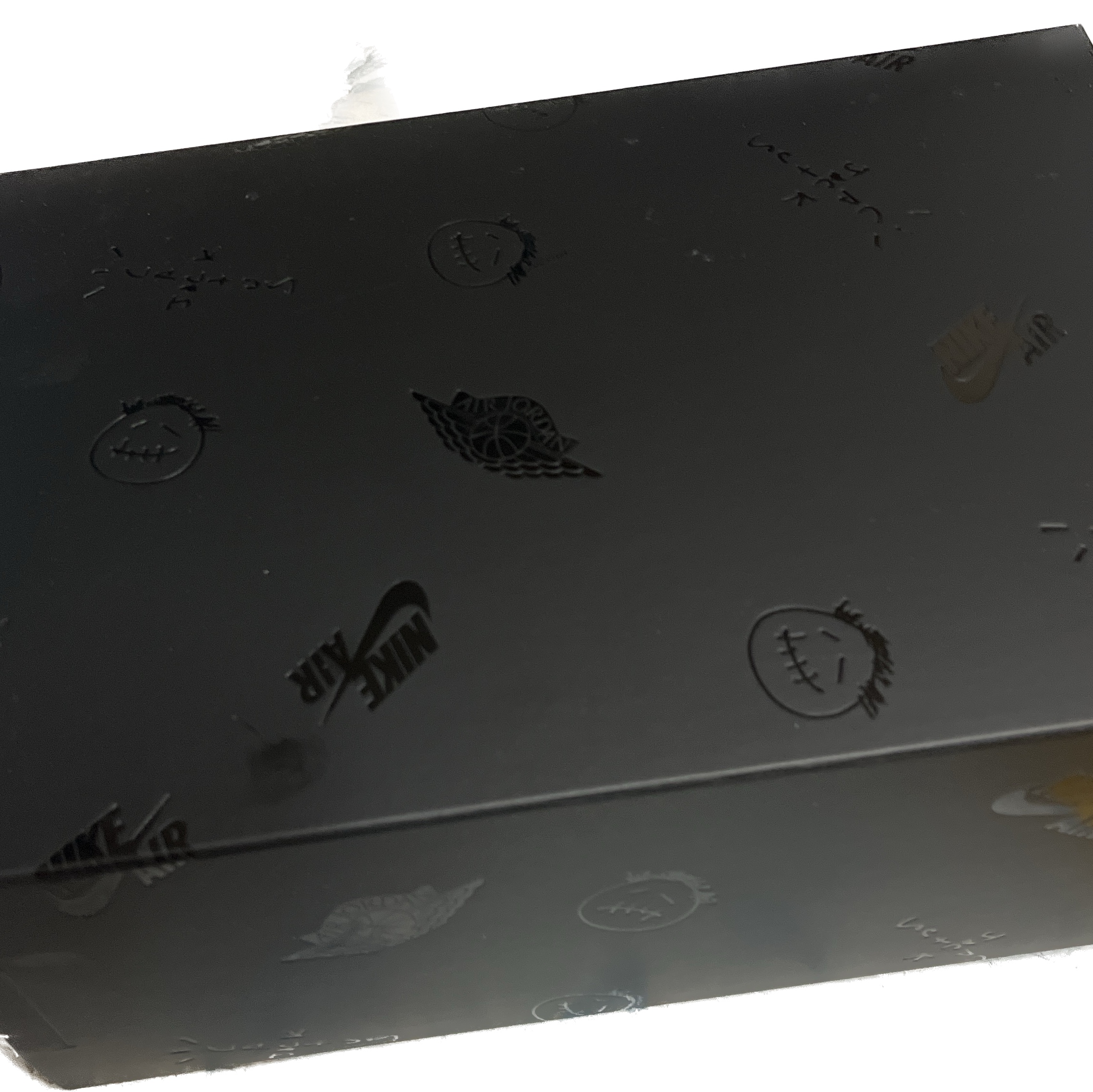 Jordan 1 x Travis Scott Retro Low OG SP Black Phantom 착용 스타일